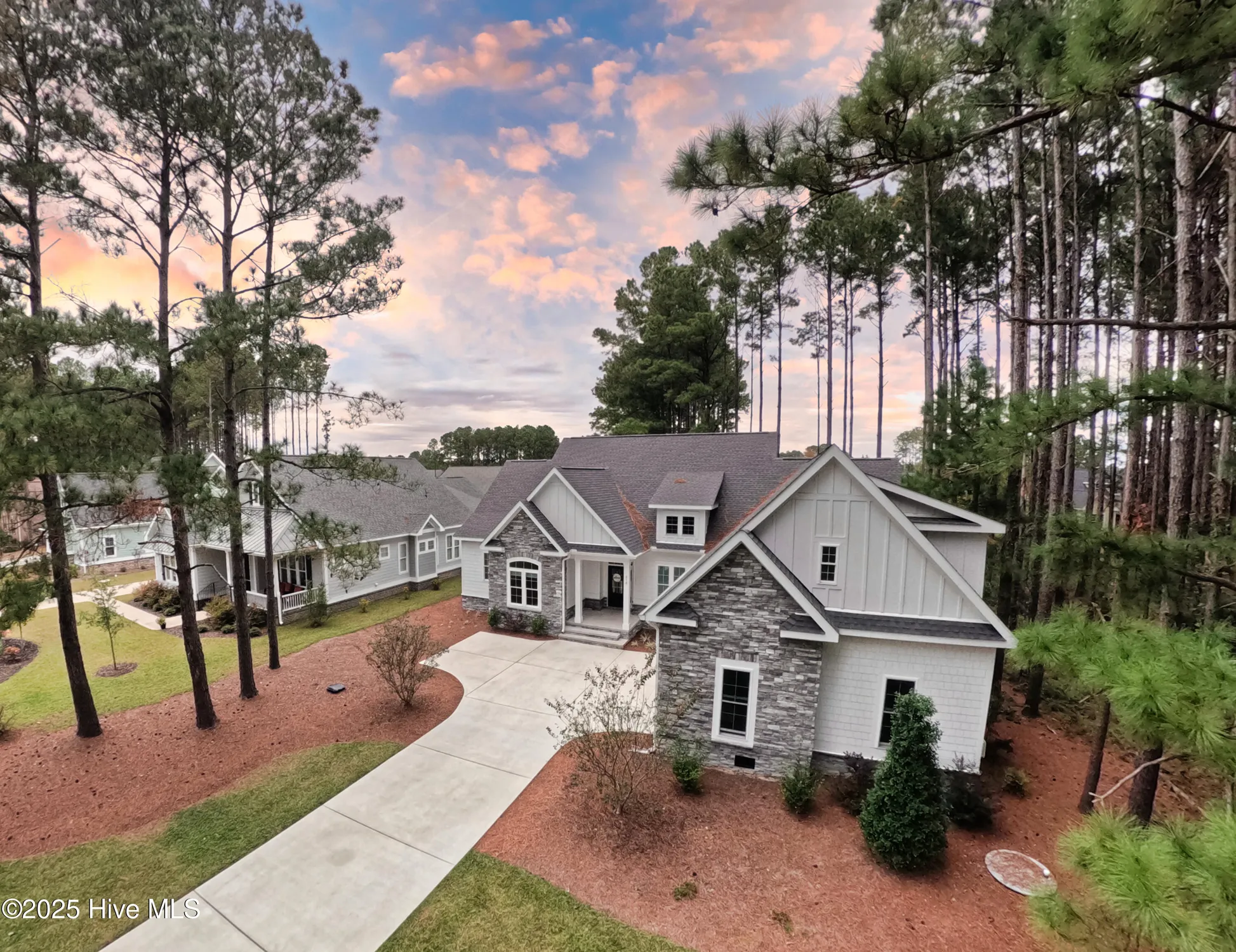 Property Slideshow image 4 of 90 | 378 autumn pheasant loop, Calabash, NC, 28467