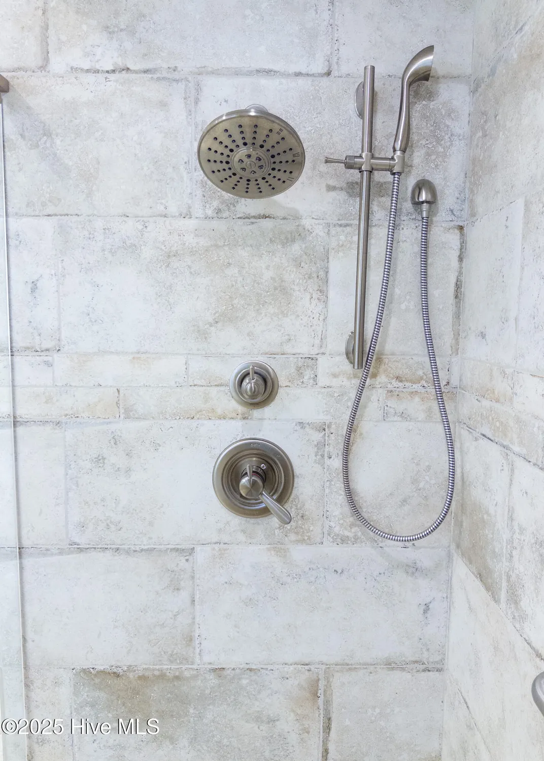 Property Slideshow image 23 of 46 | 8335 vintage club cir, Wilmington, NC, 28411