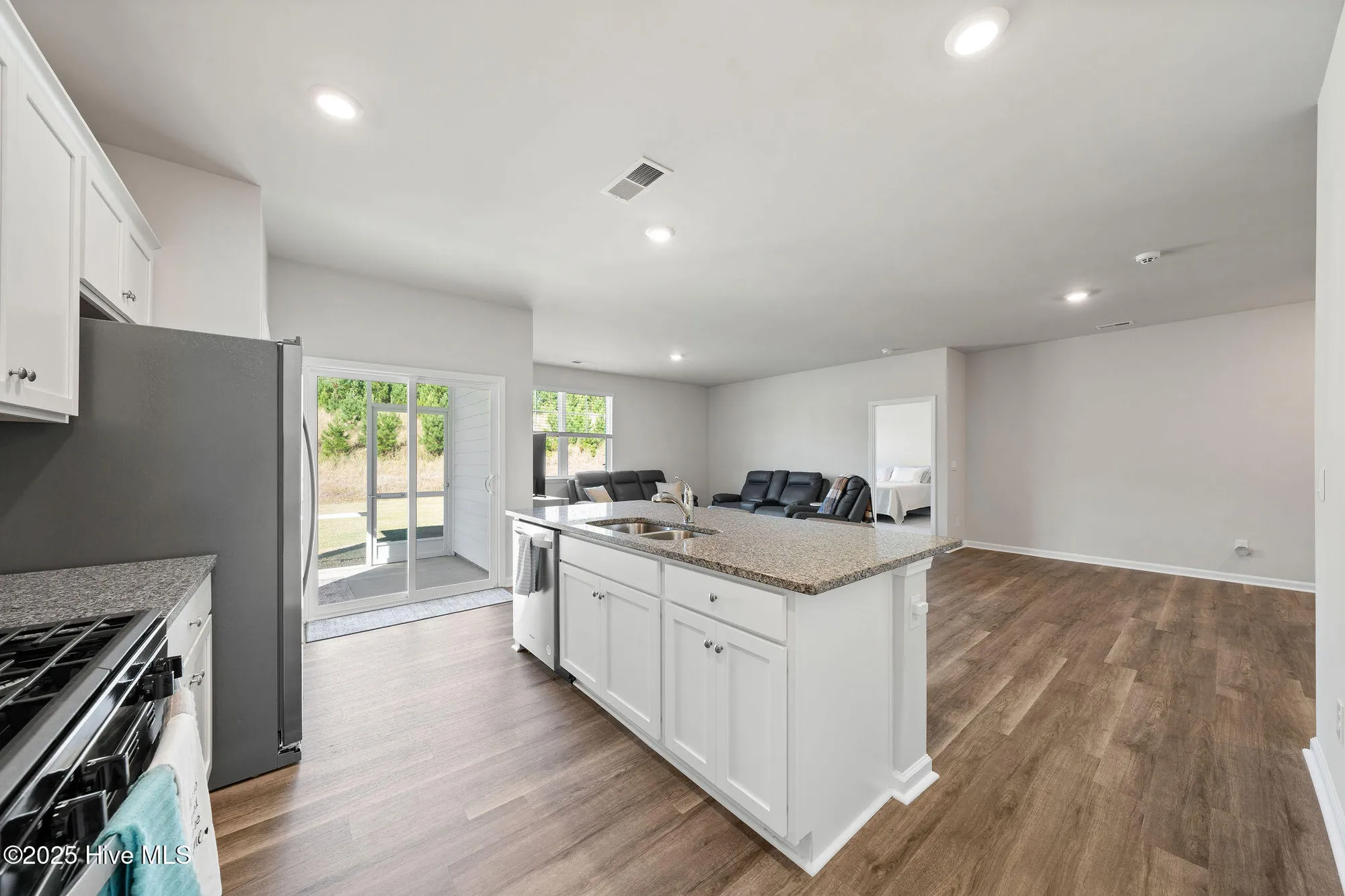 Property Slideshow image 22 of 34 | 3109 lochgreen cir, Leland, NC, 28451