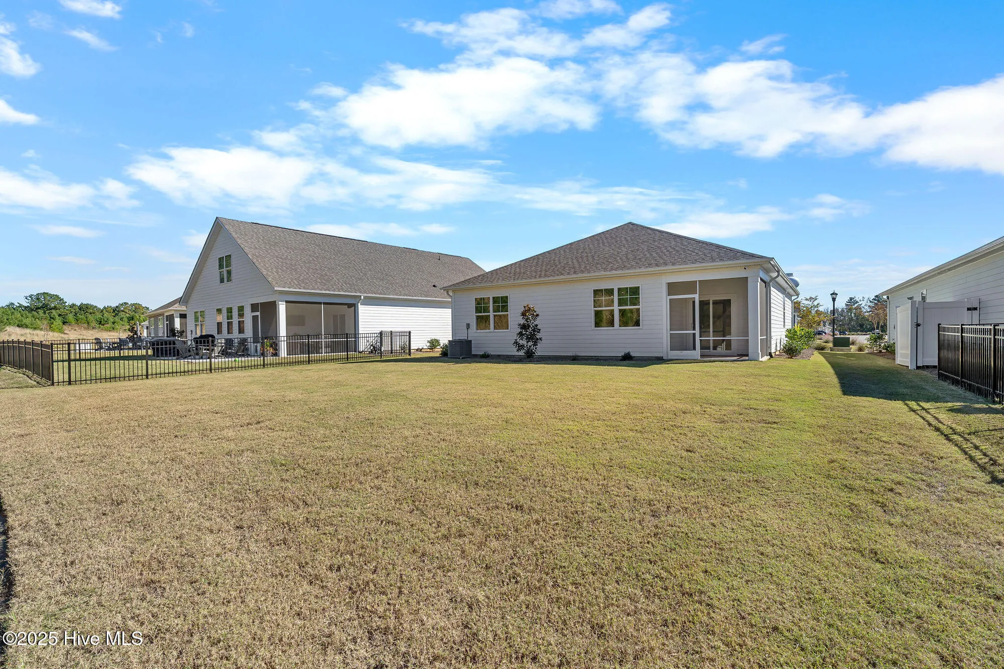 Property Slideshow image 31 of 34 | 3109 lochgreen cir, Leland, NC, 28451