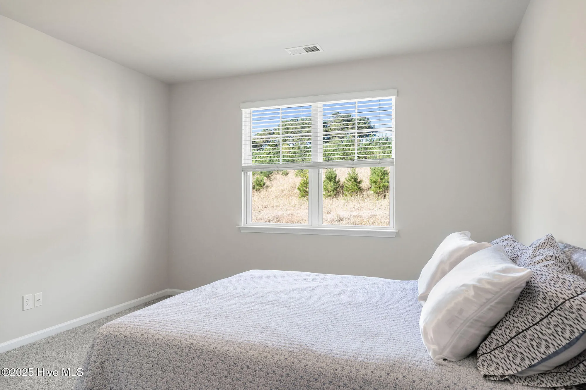 Property Slideshow image 26 of 34 | 3109 lochgreen cir, Leland, NC, 28451