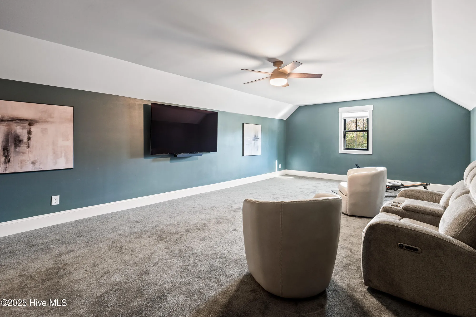 Property Slideshow image 19 of 77 | 9362 orange manor ct, Leland, NC, 28451