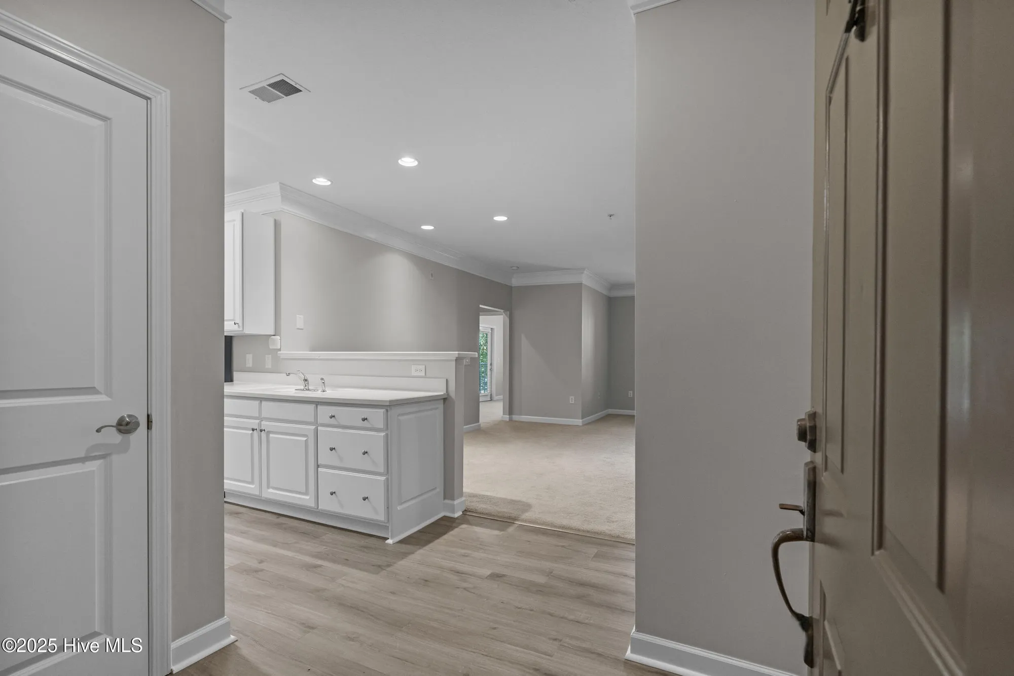 Property Slideshow image 10 of 53 | 260 woodlands way 13, Calabash, NC, 28467