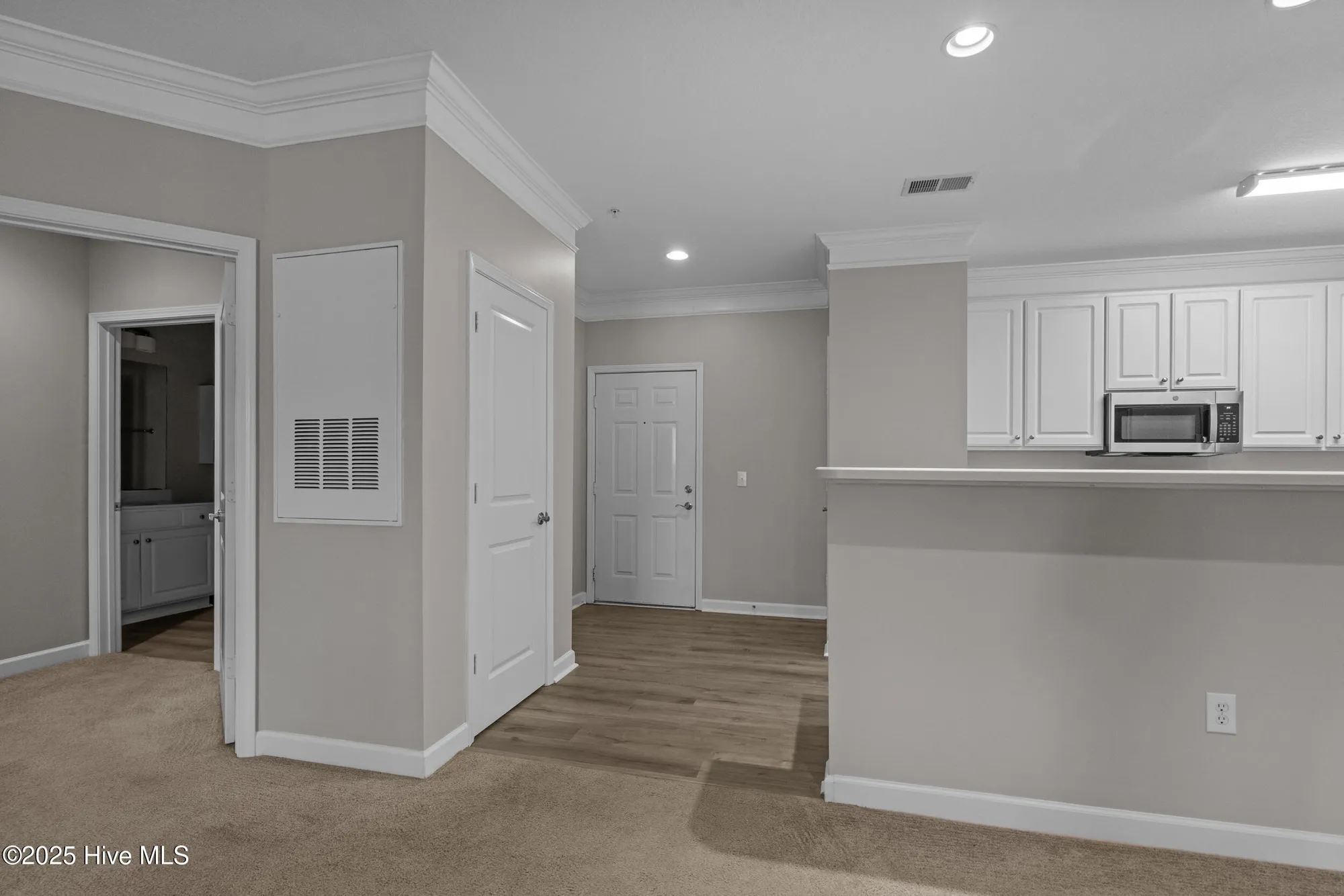 Property Slideshow image 11 of 53 | 260 woodlands way 13, Calabash, NC, 28467