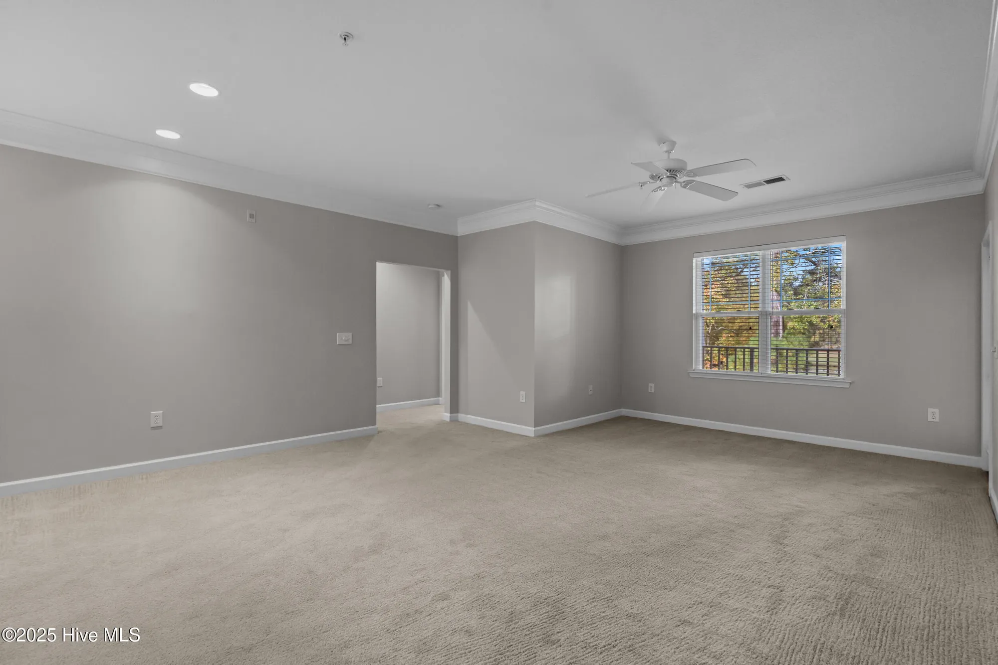 Property Slideshow image 12 of 53 | 260 woodlands way 13, Calabash, NC, 28467
