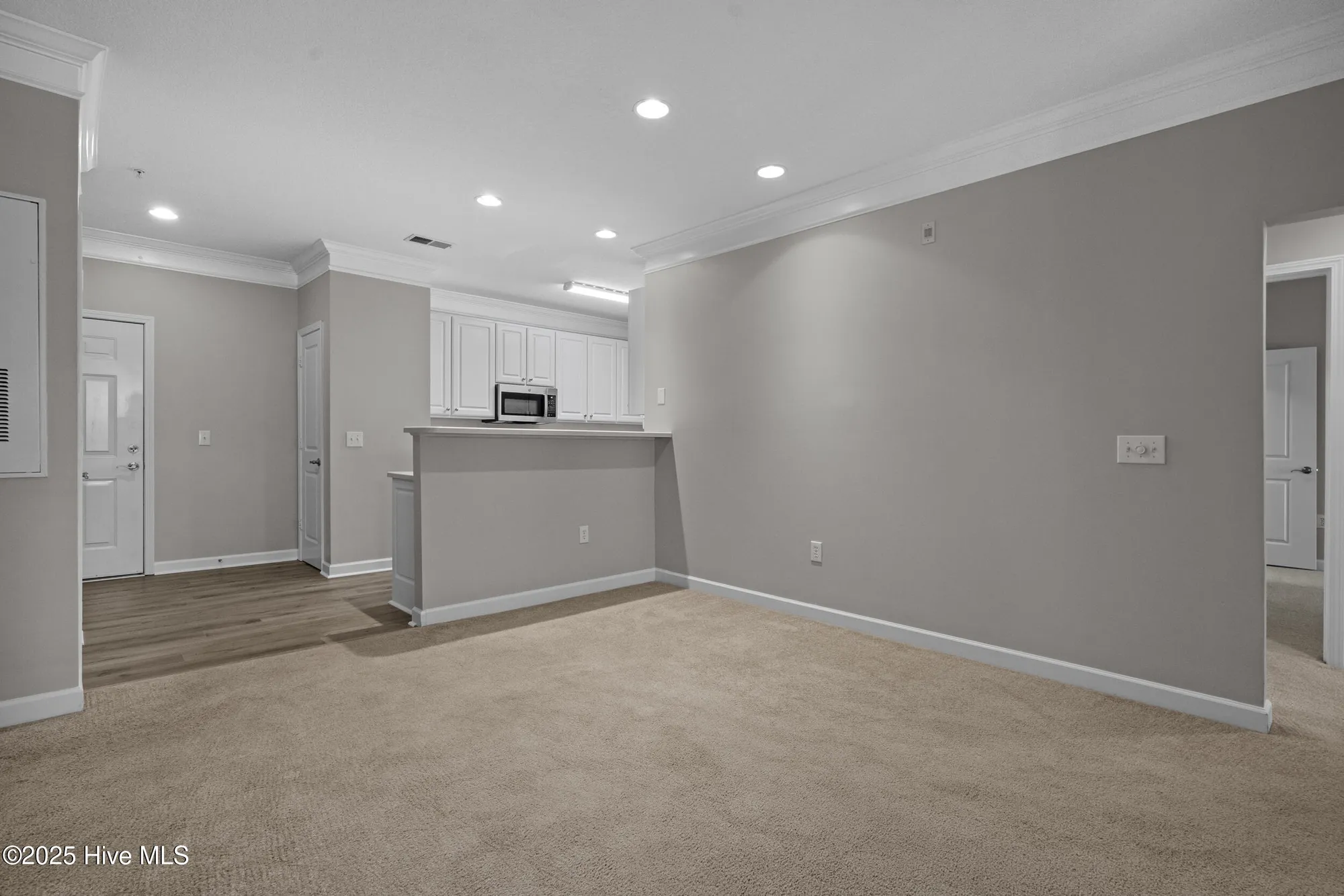 Property Slideshow image 16 of 53 | 260 woodlands way 13, Calabash, NC, 28467