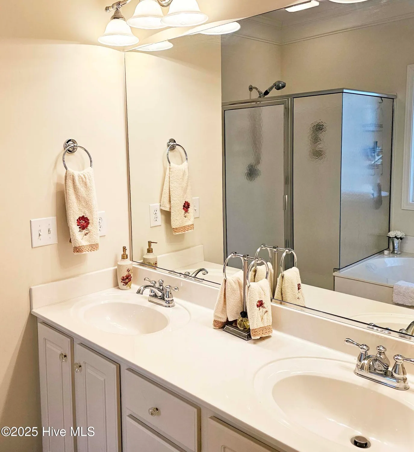 Property Slideshow image 23 of 36 | 162 bellwood cir, Sunset Beach, NC, 28468