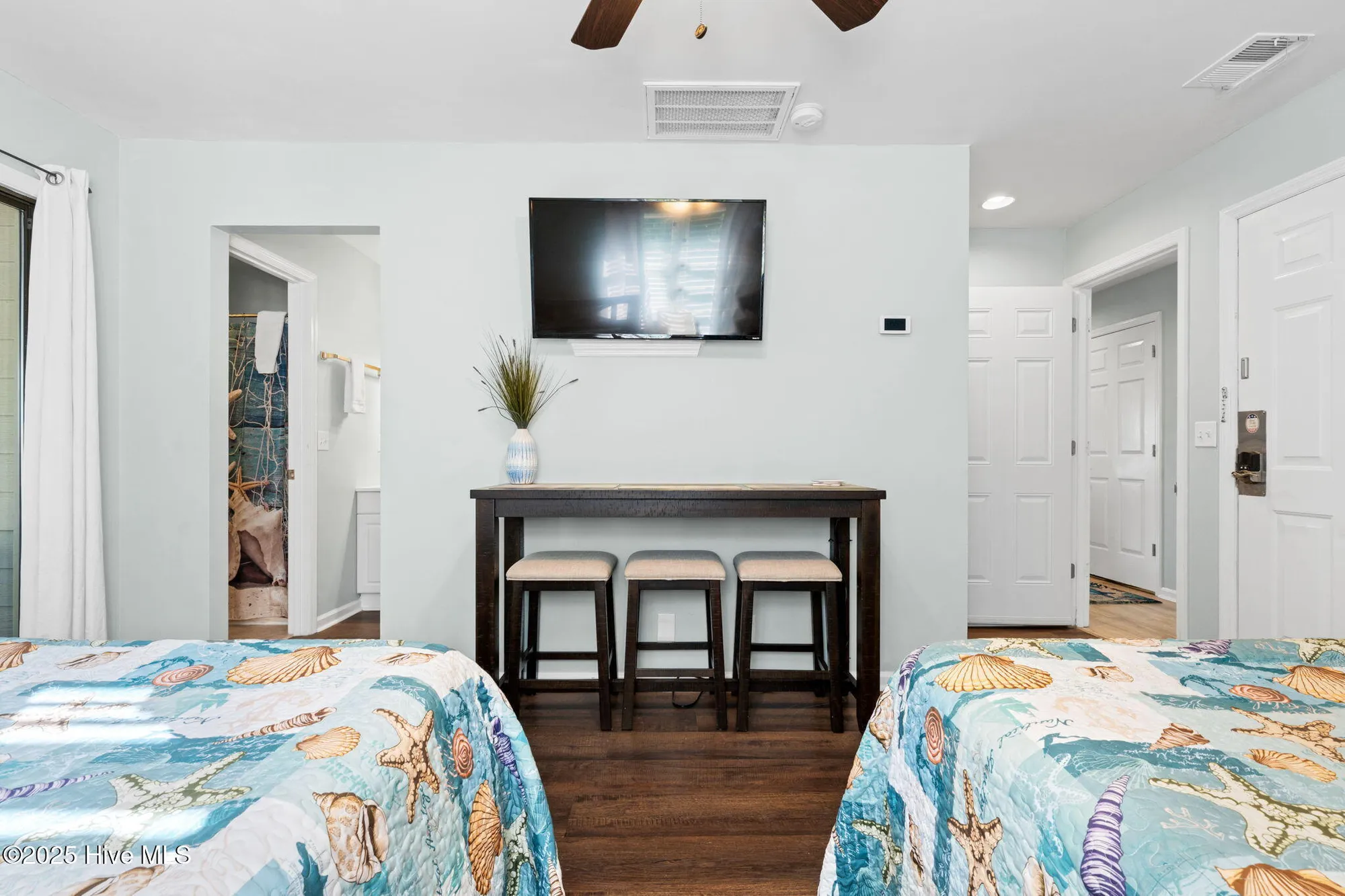 Property Slideshow image 22 of 36 | 213 clubhouse rd unit 105, Sunset Beach, NC, 28468