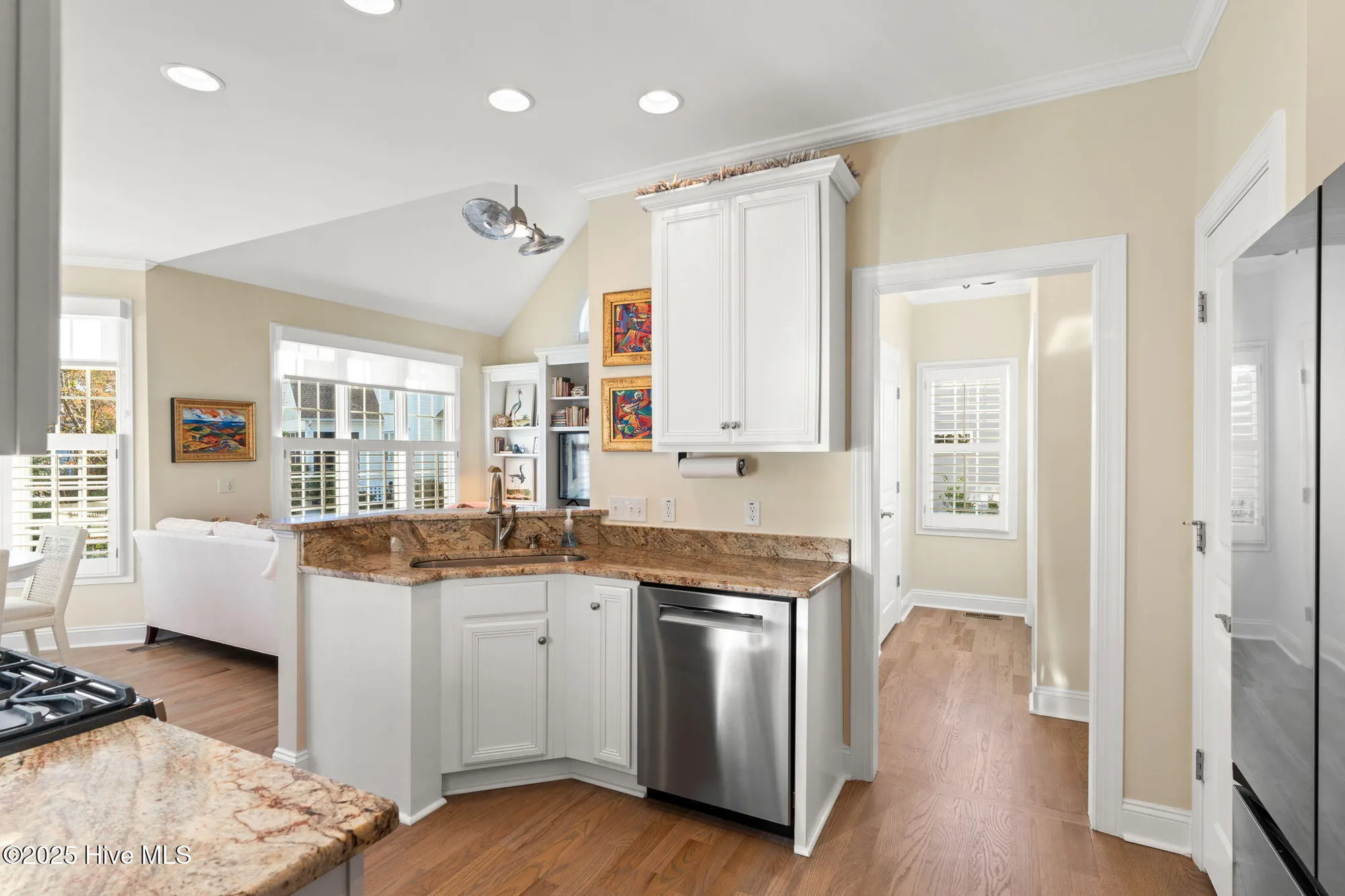 Property Slideshow image 14 of 91 | 4223 w tanager ct, Southport, NC, 28461