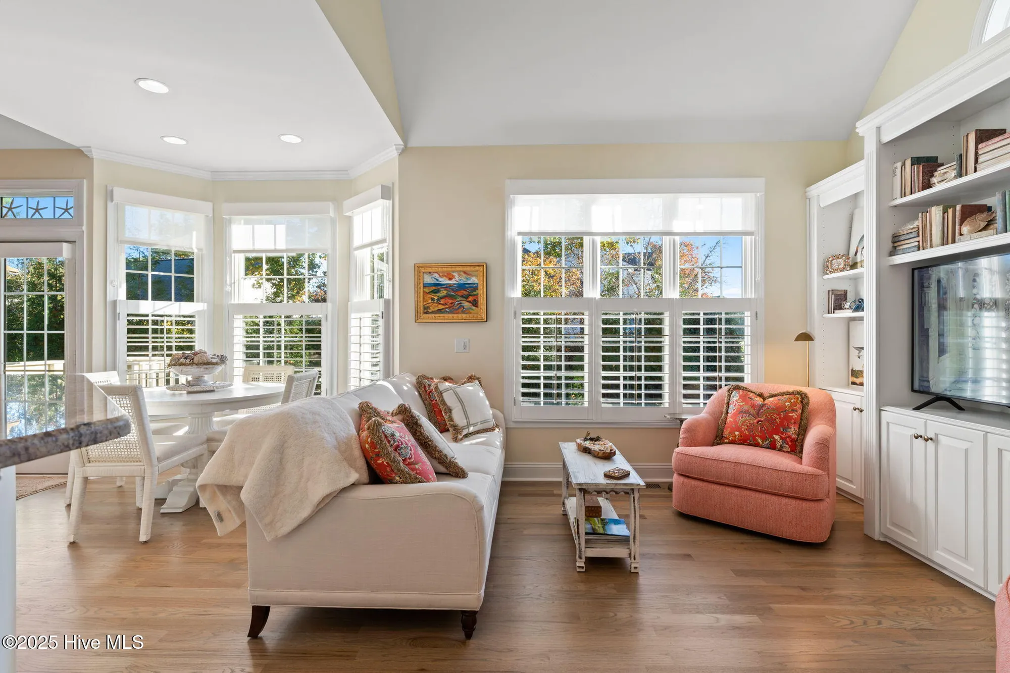 Property Slideshow image 19 of 91 | 4223 w tanager ct, Southport, NC, 28461