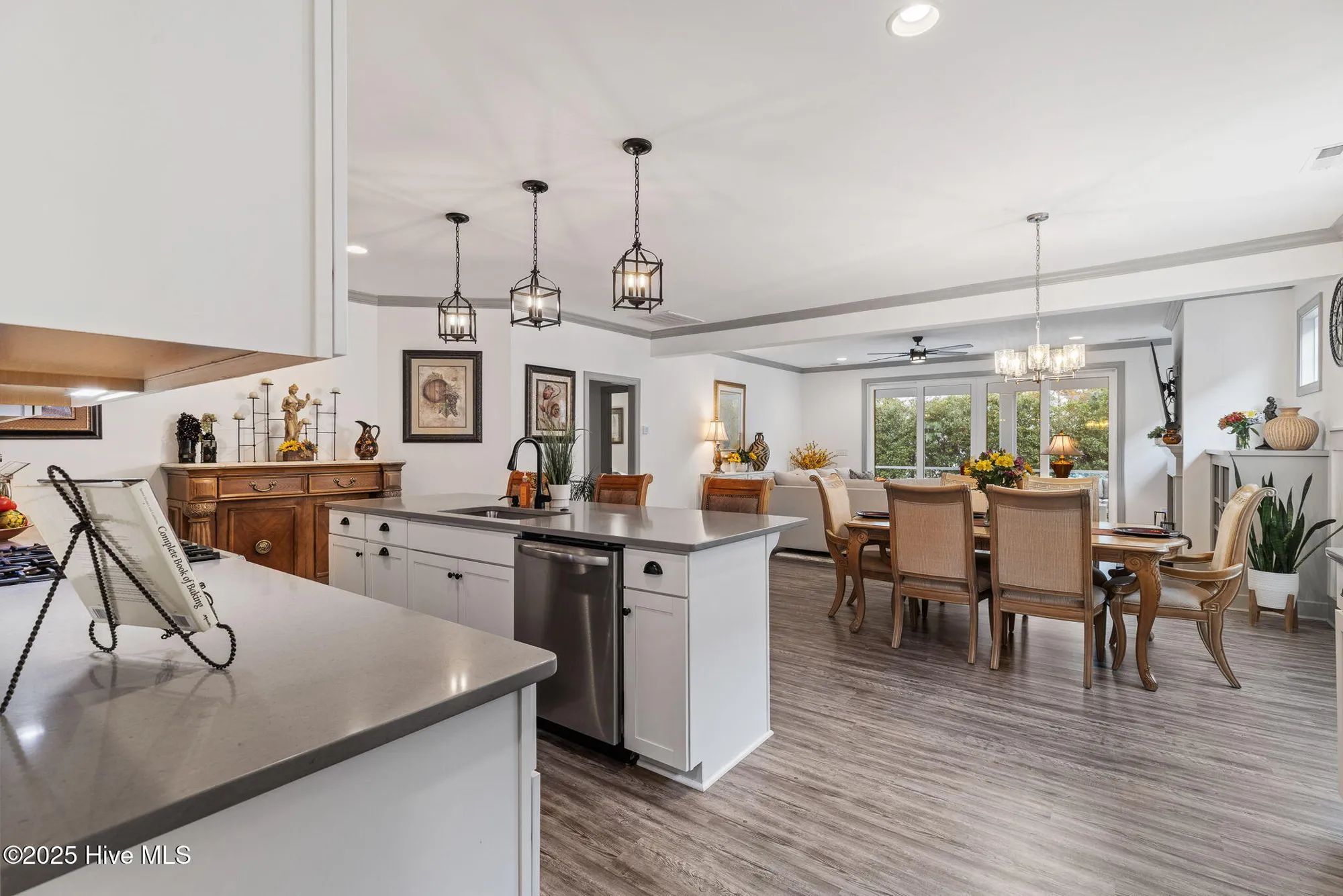 Property Slideshow image 13 of 62 | 5764 park west cir, Leland, NC, 28451