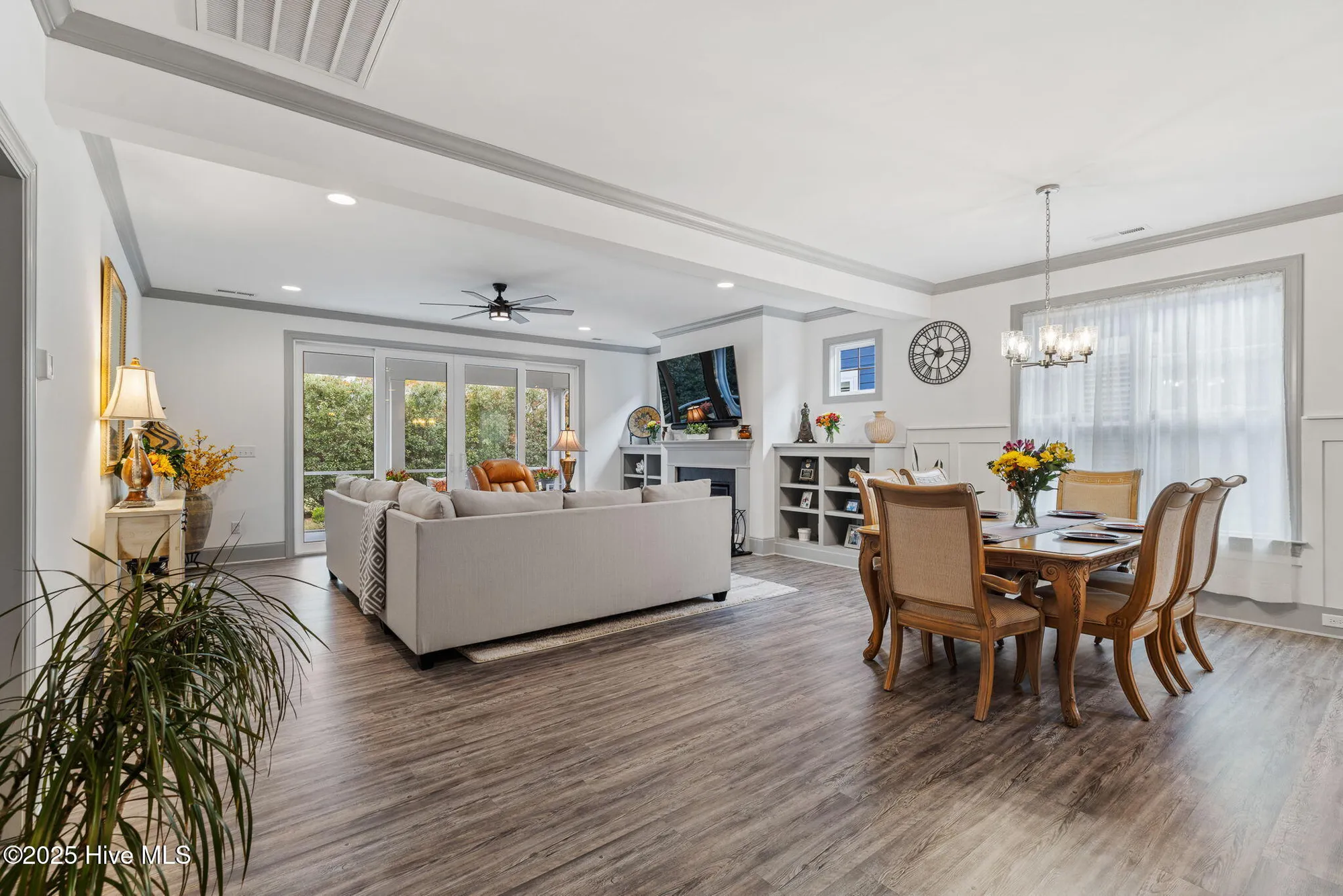 Property Slideshow image 17 of 62 | 5764 park west cir, Leland, NC, 28451