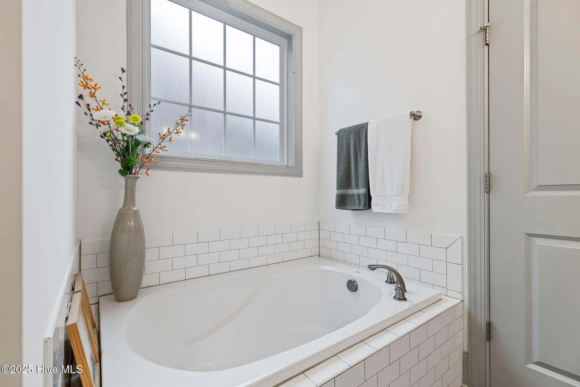 Property Slideshow image 33 of 62 | 5764 park west cir, Leland, NC, 28451