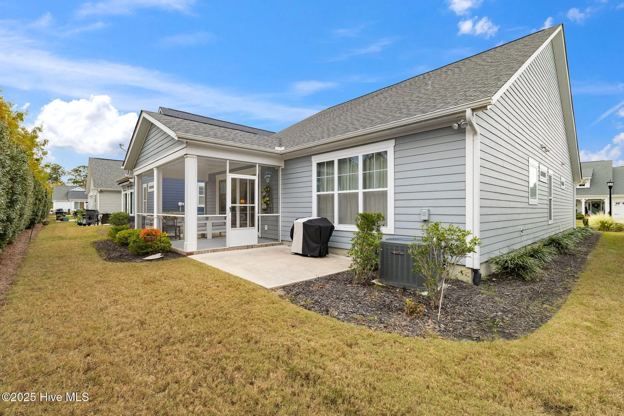 Property Slideshow image 42 of 62 | 5764 park west cir, Leland, NC, 28451