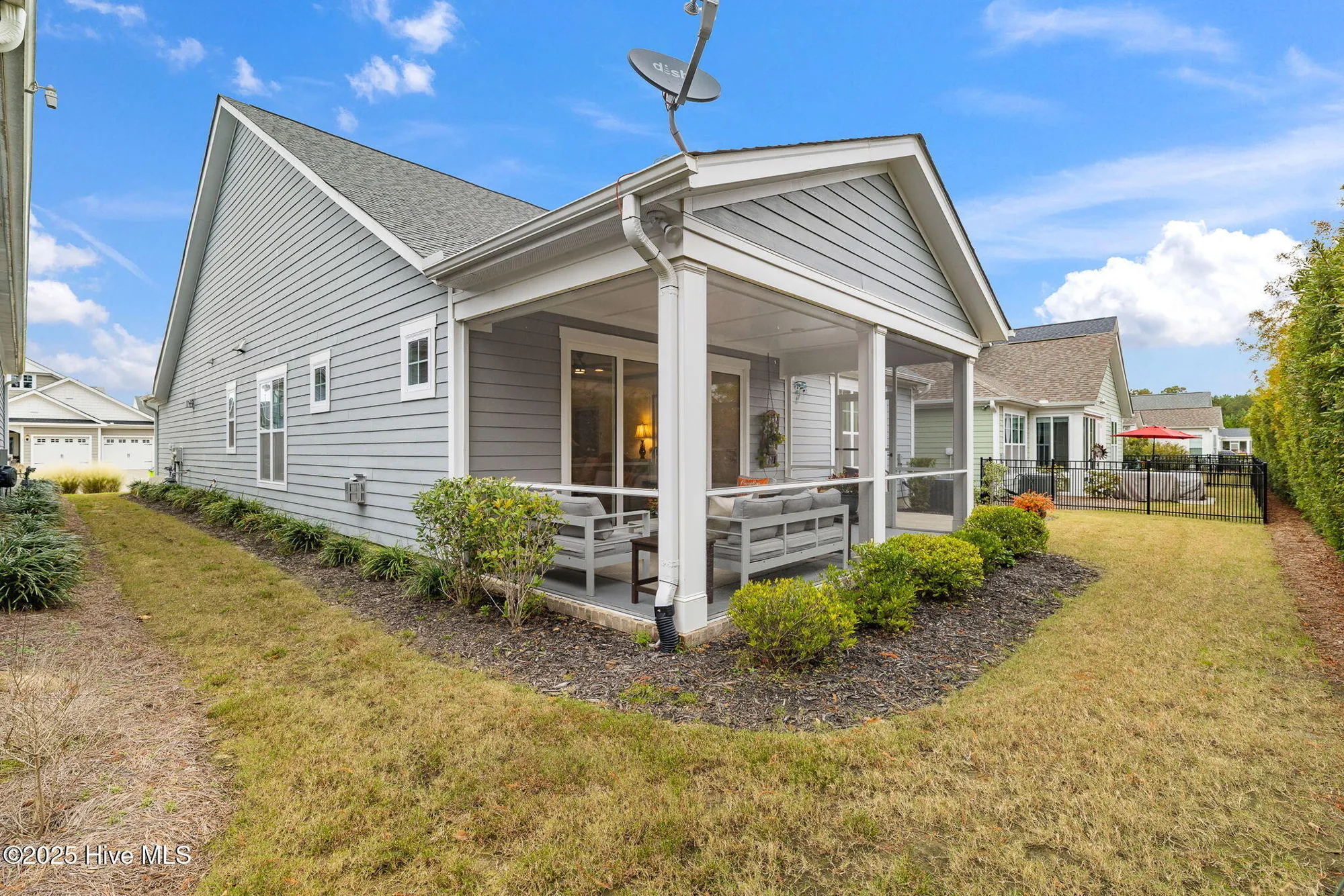 Property Slideshow image 43 of 62 | 5764 park west cir, Leland, NC, 28451