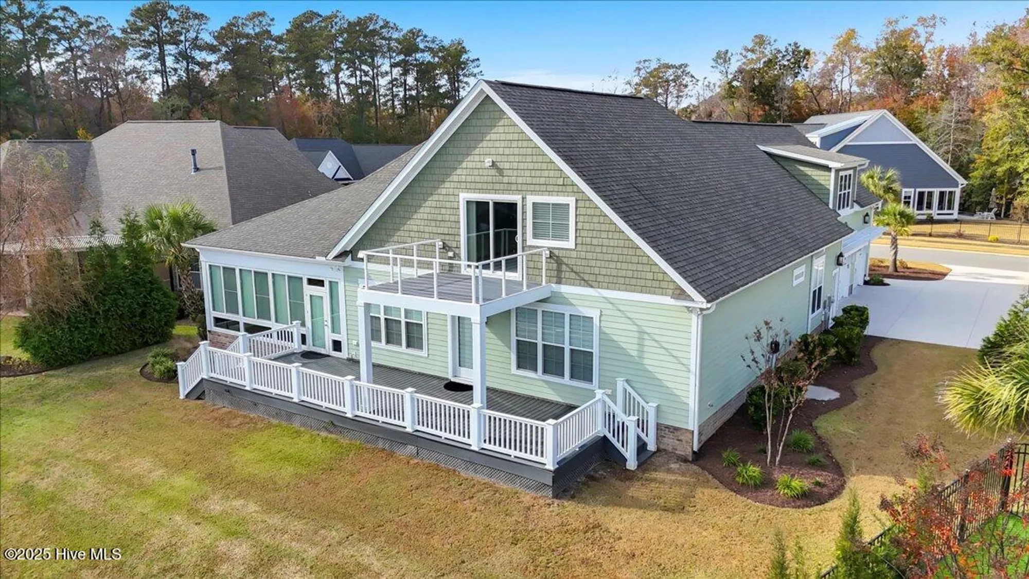 Property Slideshow image 2 of 87 | 2621 ocean palm ct, Leland, NC, 28451