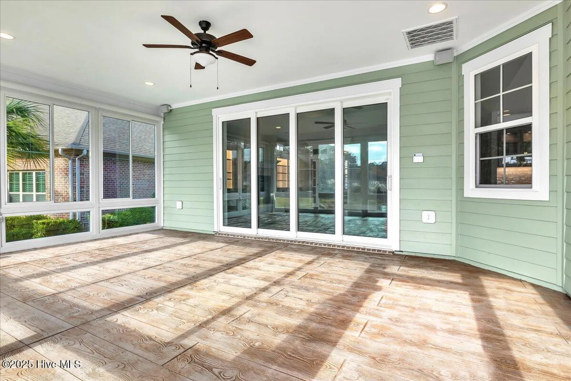 Property Slideshow image 23 of 87 | 2621 ocean palm ct, Leland, NC, 28451