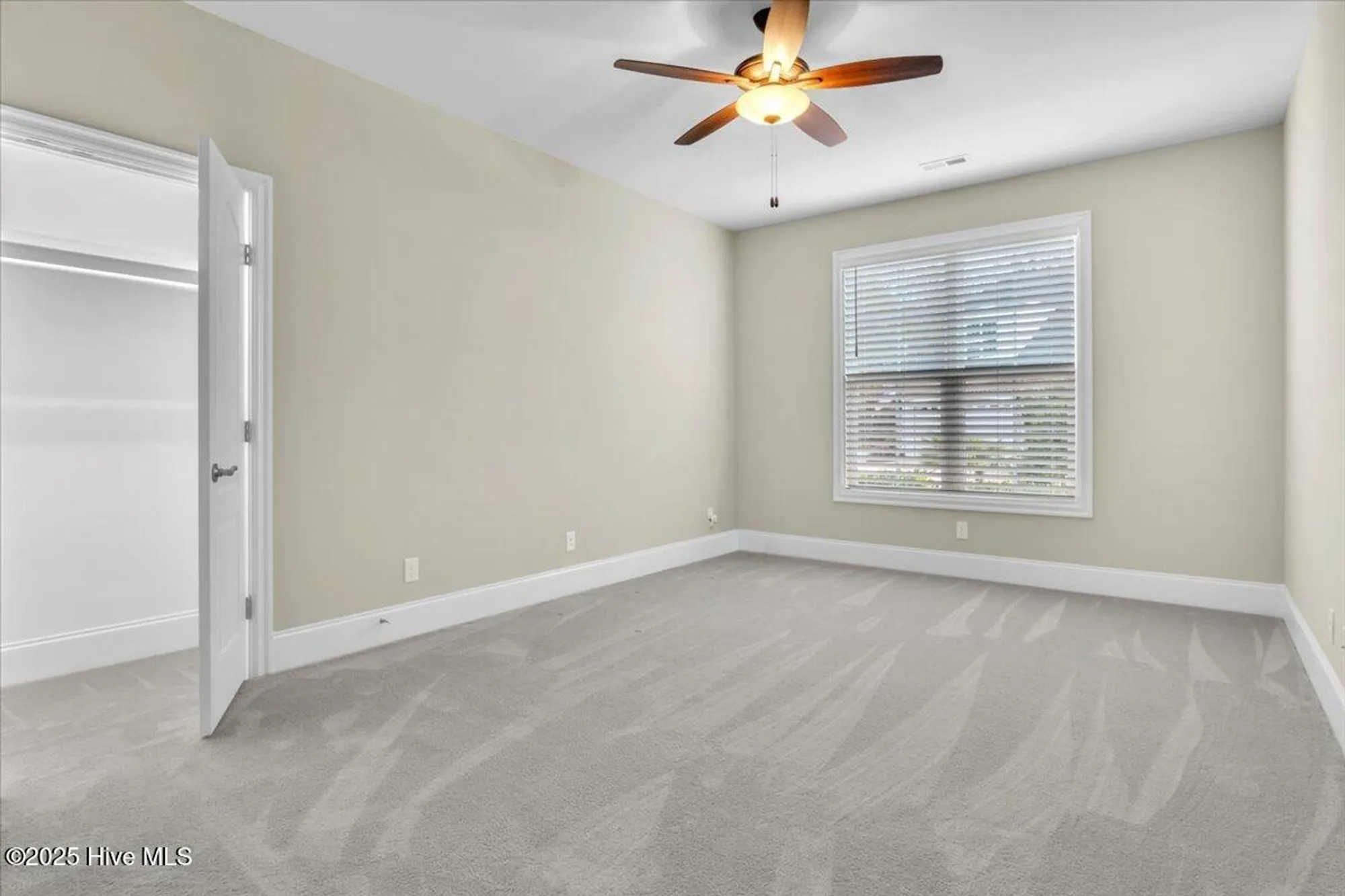 Property Slideshow image 33 of 87 | 2621 ocean palm ct, Leland, NC, 28451