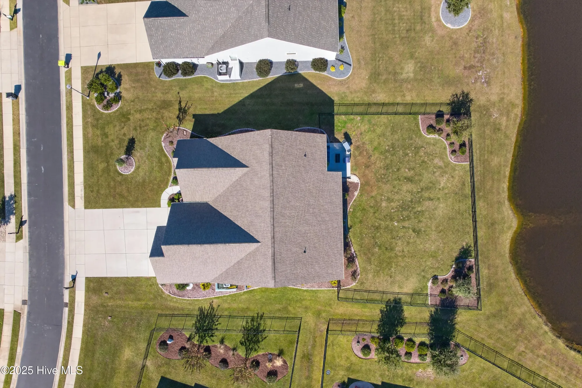 Property Slideshow image 32 of 36 | 9162 oldfield rd nw, Calabash, NC, 28467