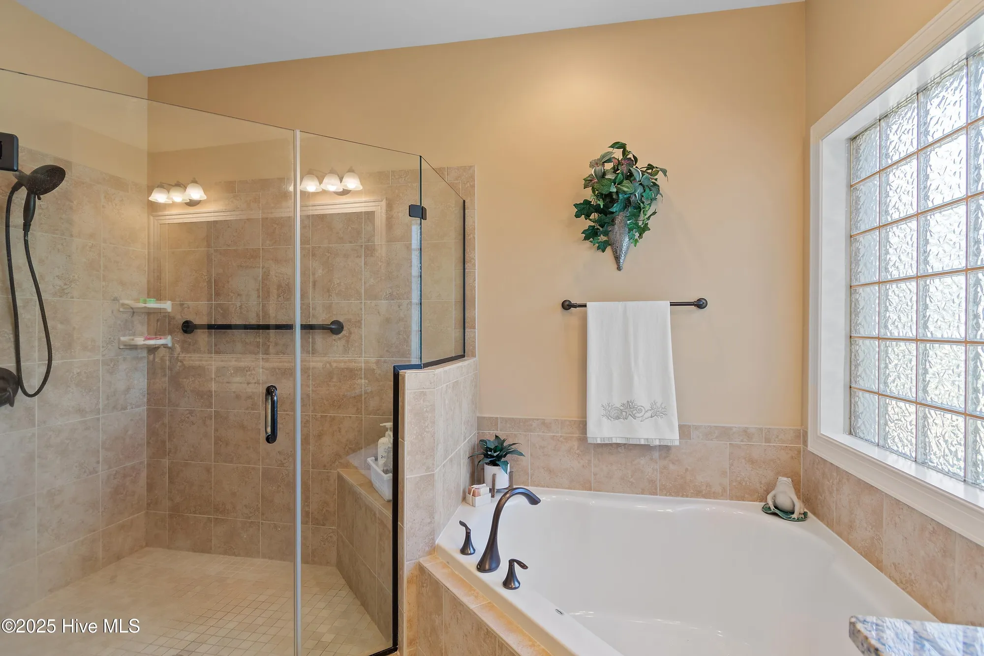 Property Slideshow image 31 of 81 | 2705 chadsworth ln, Southport, NC, 28461