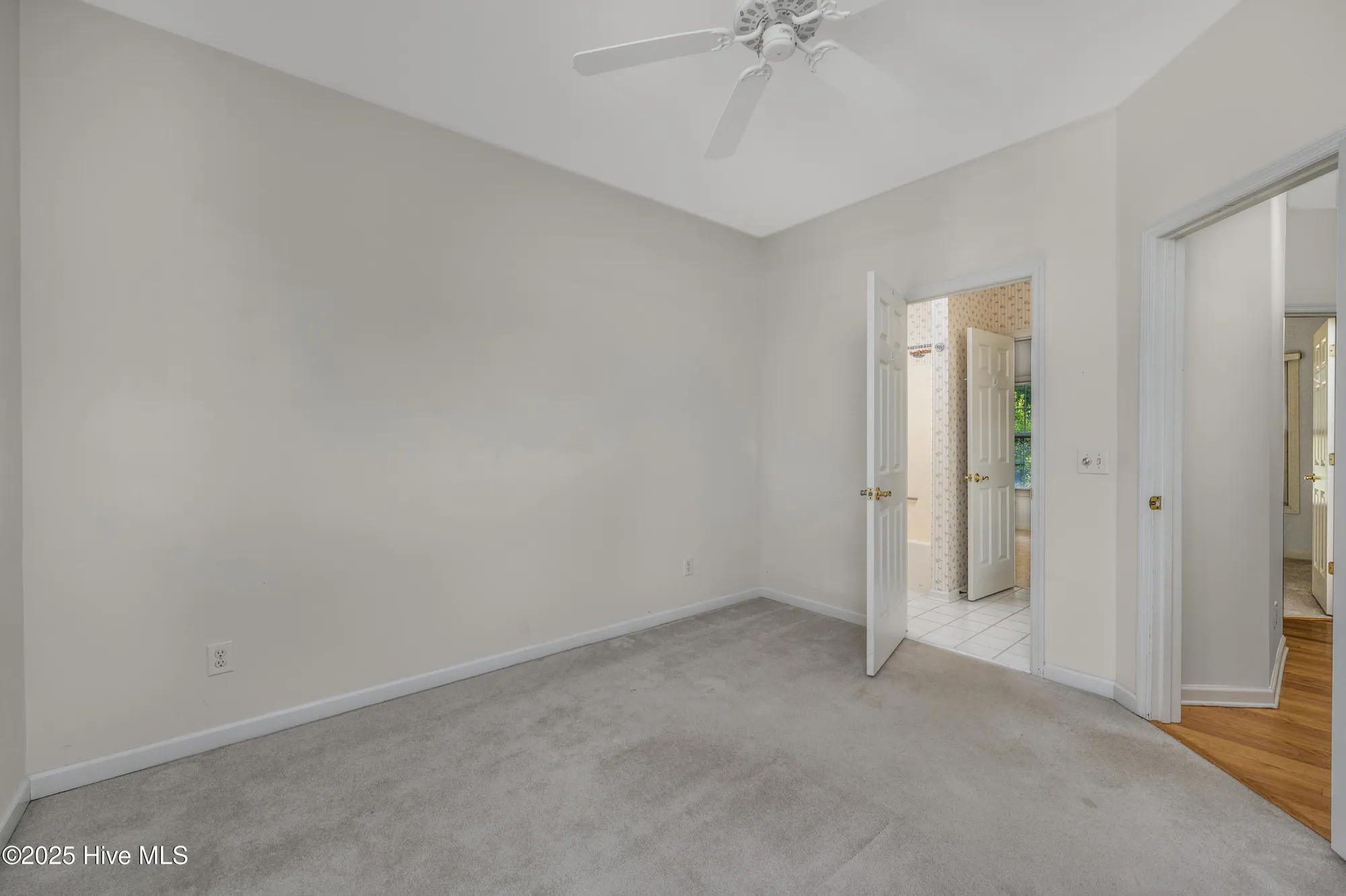 Property Slideshow image 23 of 45 | 172 edgewater cir, Sunset Beach, NC, 28468