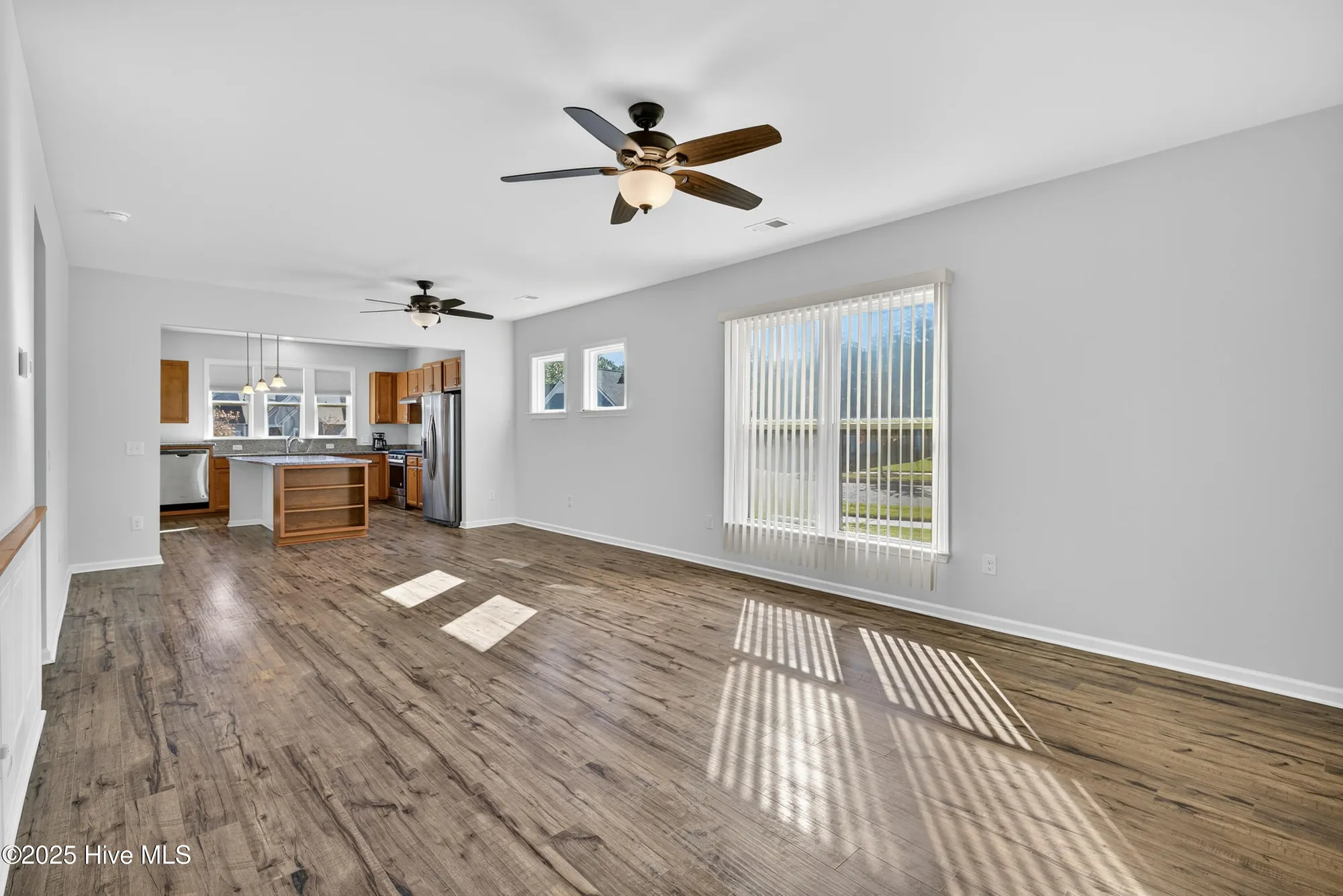 Property Slideshow image 4 of 31 | 704 broomsedge ter, Wilmington, NC, 28412