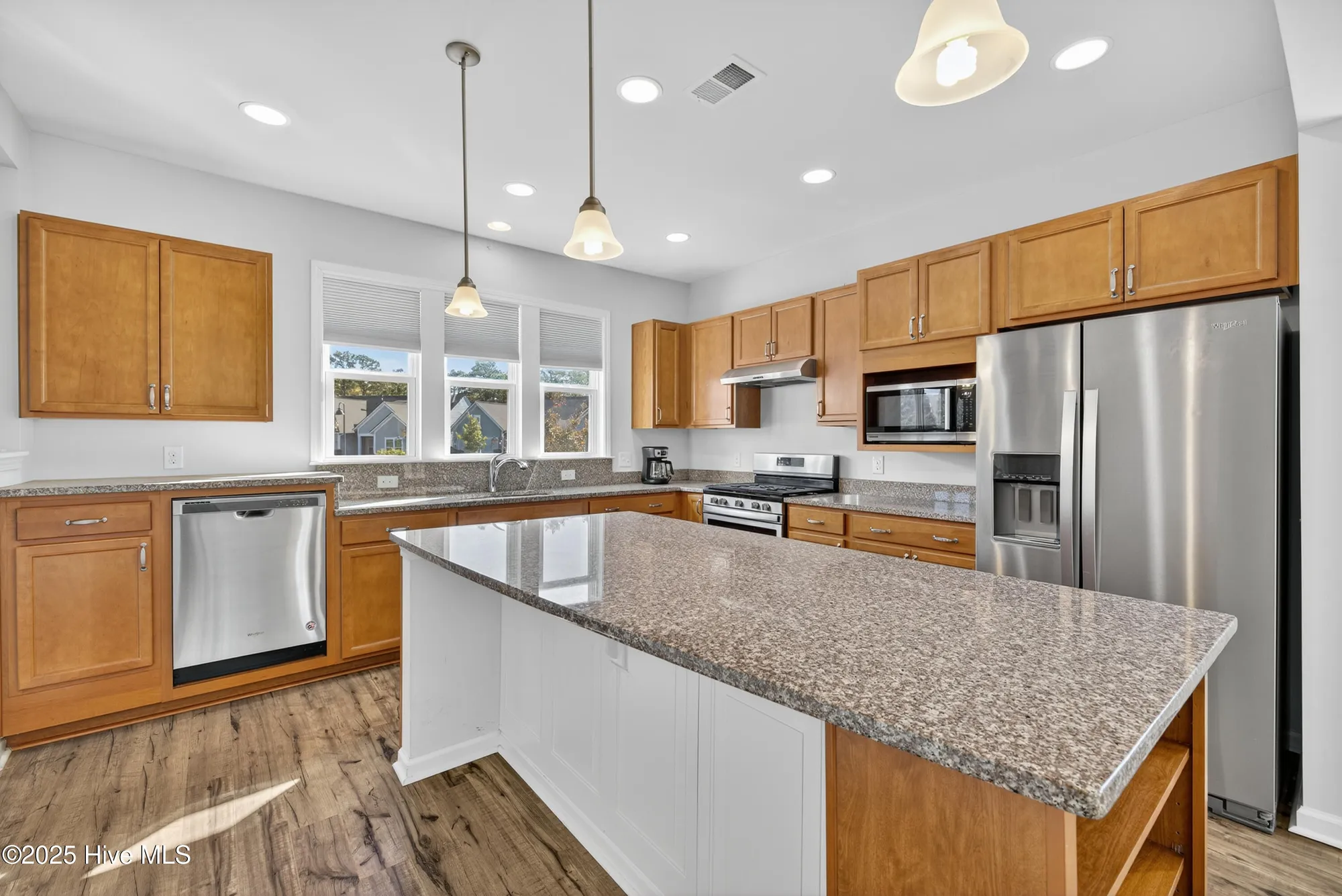 Property Slideshow image 9 of 31 | 704 broomsedge ter, Wilmington, NC, 28412