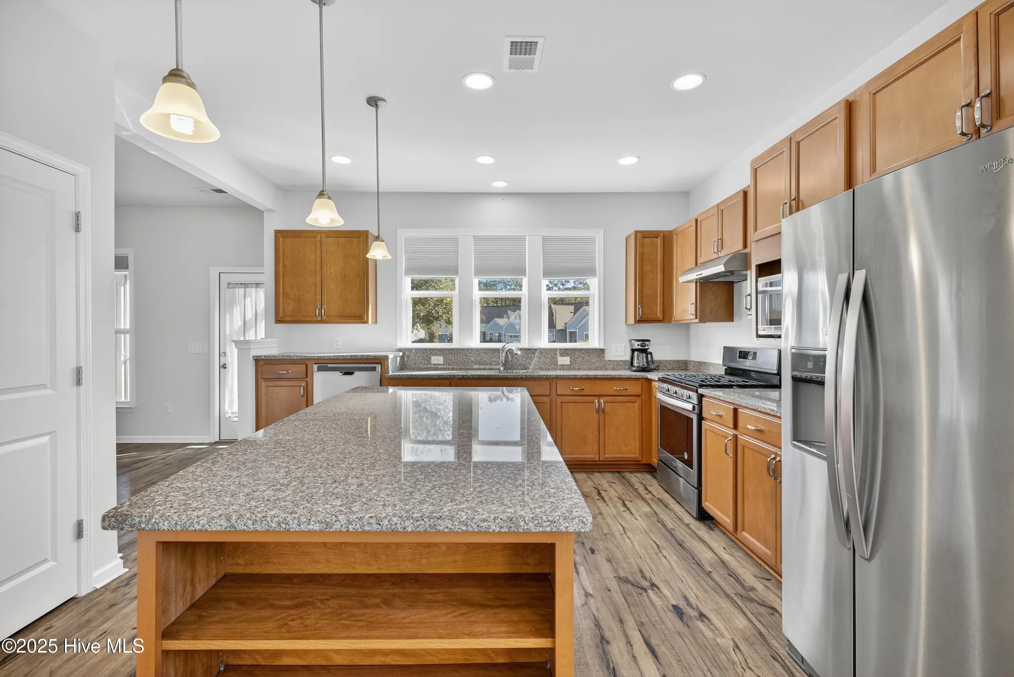 Property Slideshow image 10 of 31 | 704 broomsedge ter, Wilmington, NC, 28412