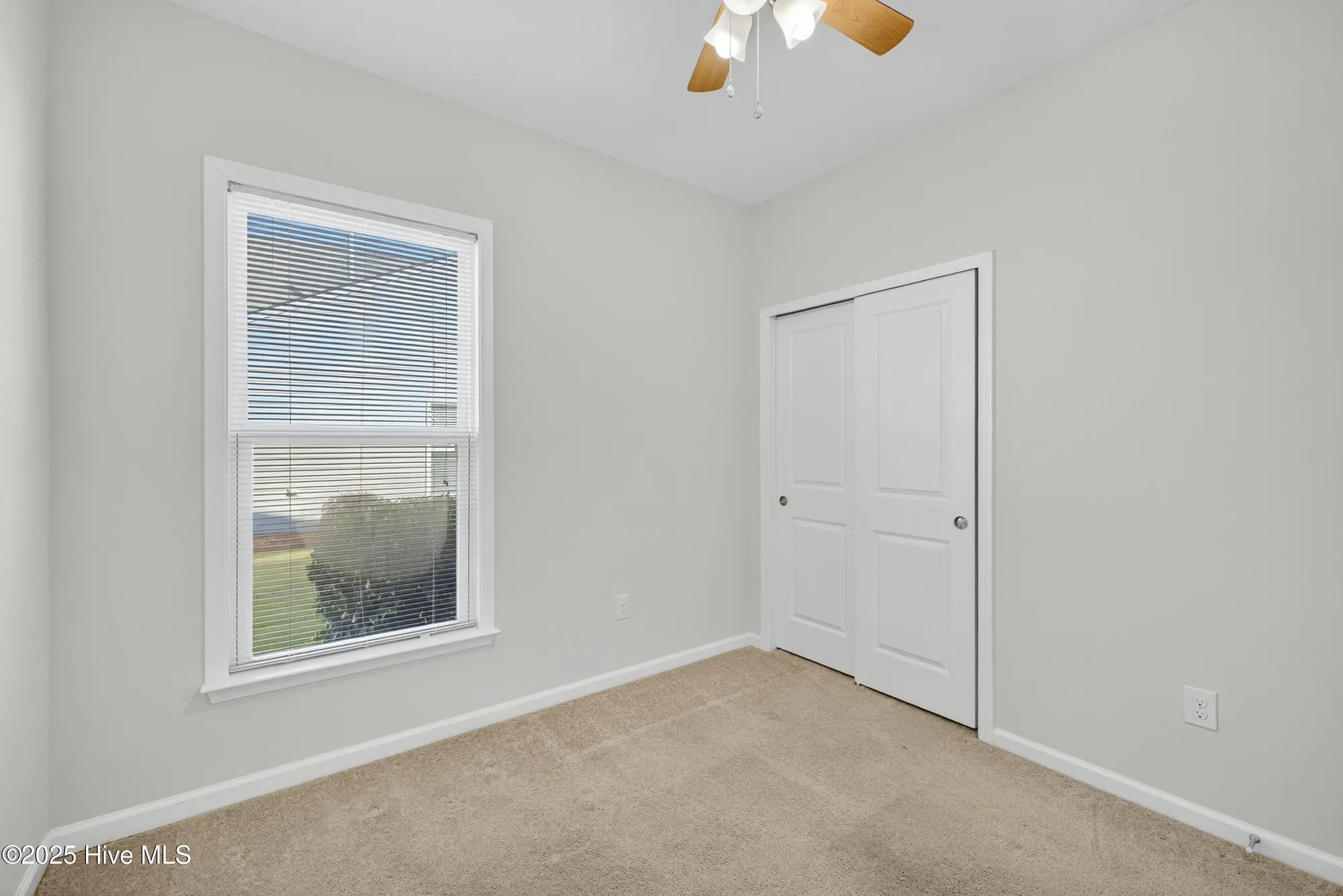Property Slideshow image 18 of 31 | 704 broomsedge ter, Wilmington, NC, 28412