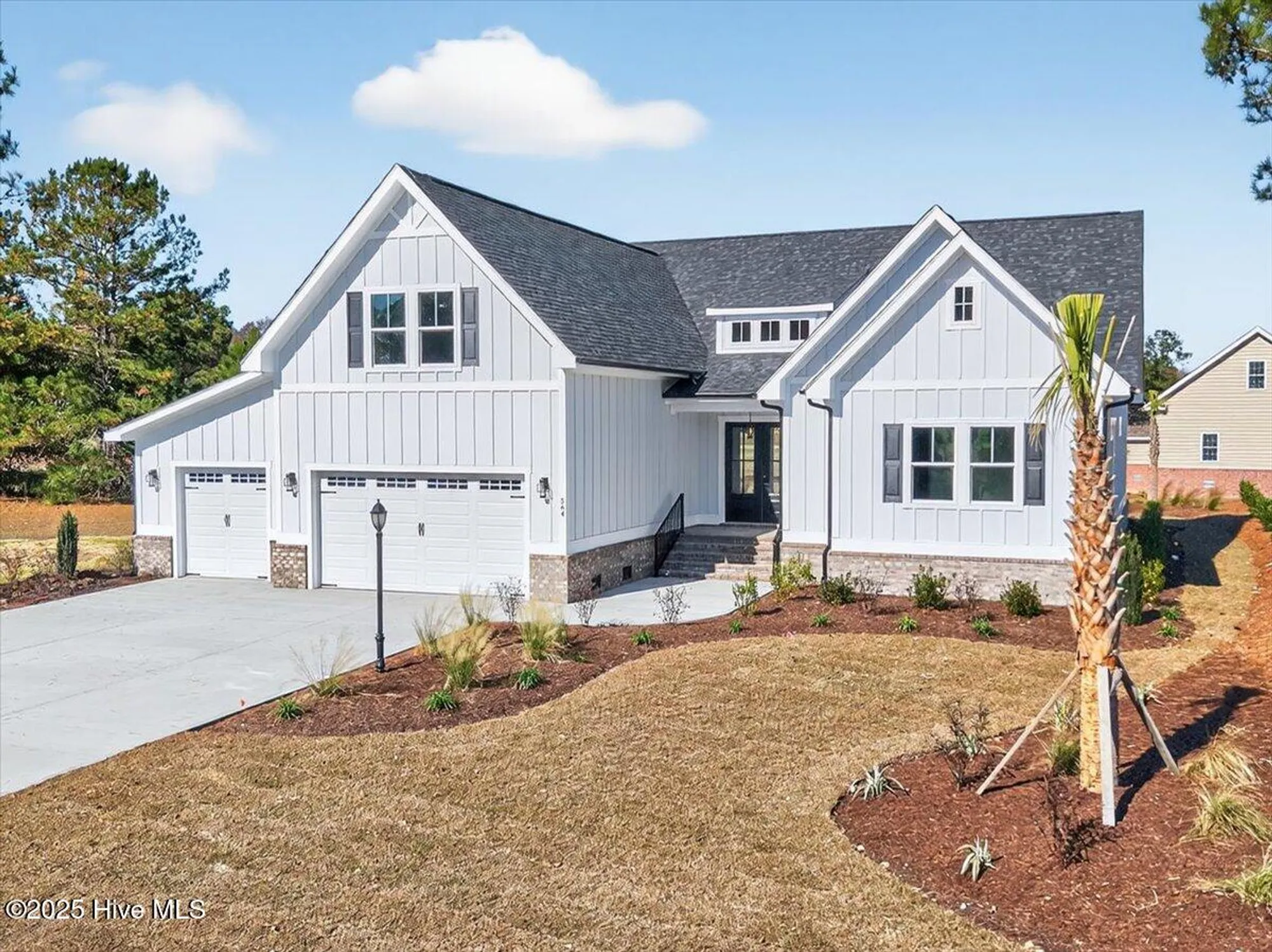 Property Slideshow image 2 of 73 | 564 fairburn ct, Calabash, NC, 28467