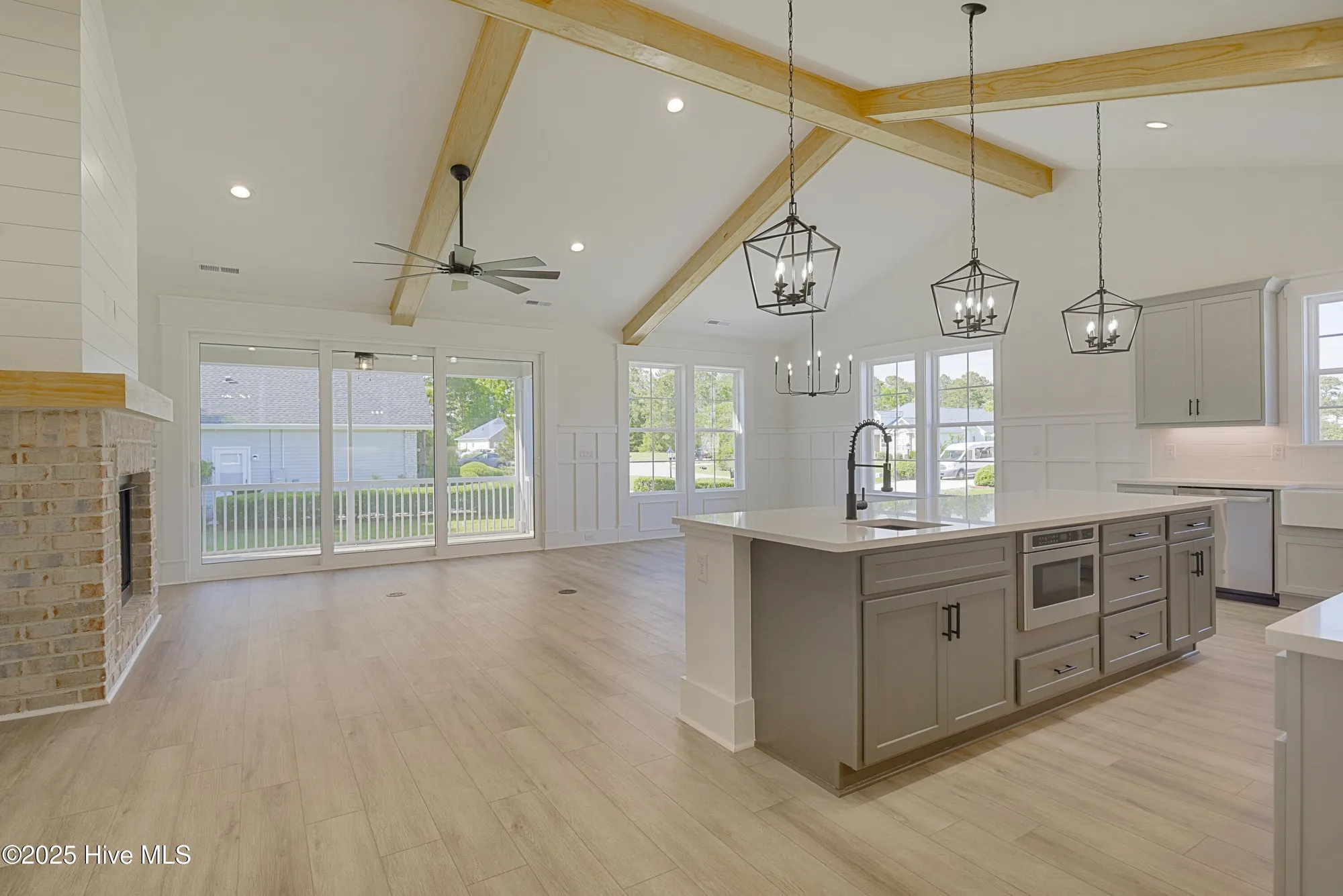 Property Slideshow image 19 of 50 | 1212 moultrie dr, Calabash, NC, 28467