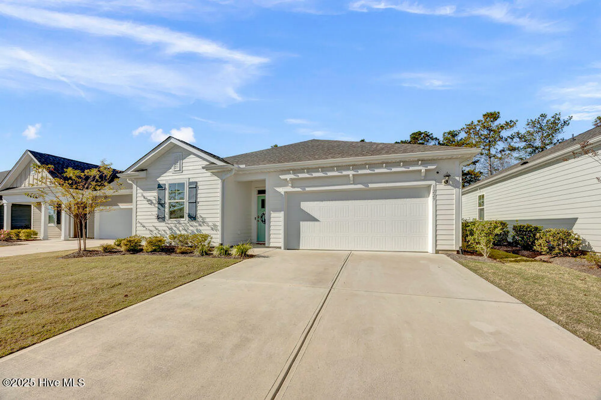 Property Slideshow image 2 of 64 | 1229 clendon cir, Leland, NC, 28451