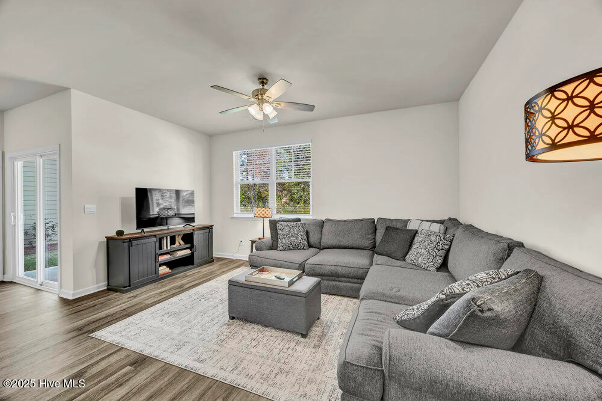 Property Slideshow image 5 of 64 | 1229 clendon cir, Leland, NC, 28451