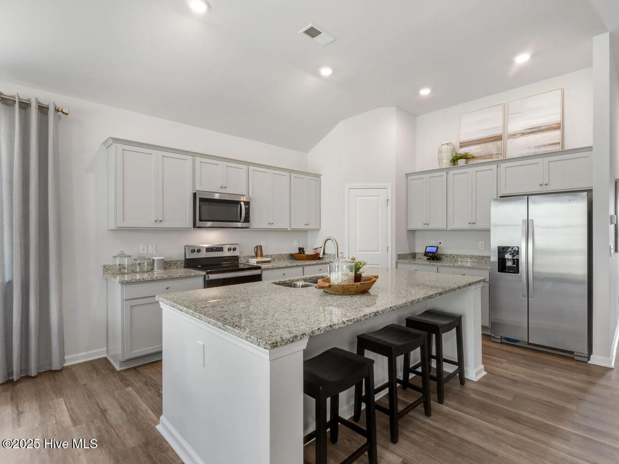 Property Slideshow image 8 of 49 | 2094 tulip poplar st 37, Leland, NC, 28451