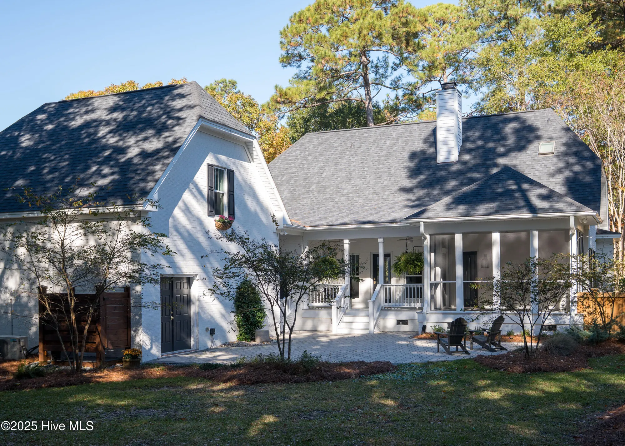 Property Slideshow image 4 of 62 | 8803 sawmill creek ln, Wilmington, NC, 28411