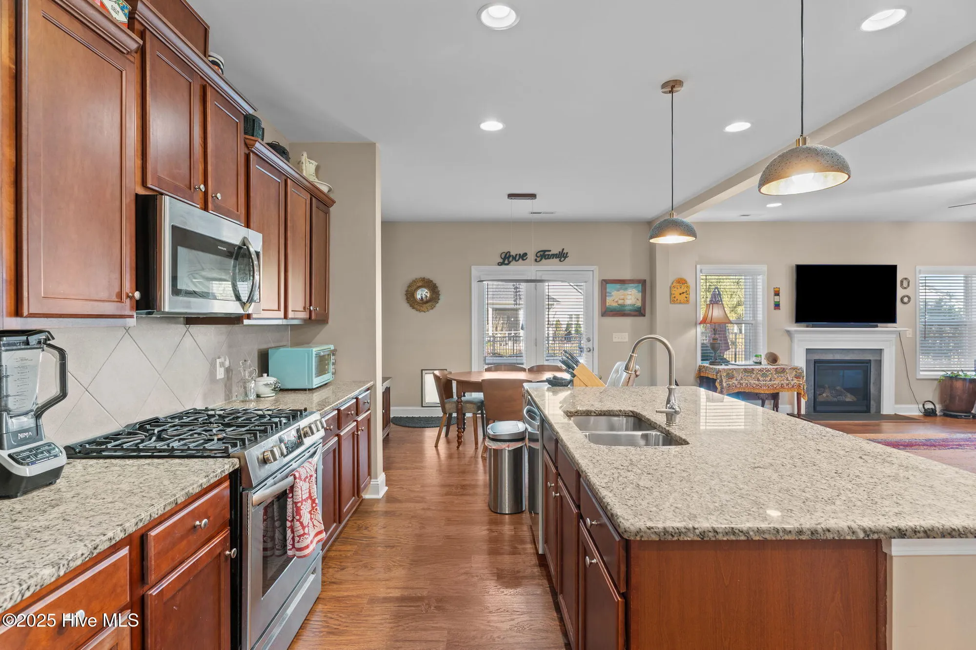 Property Slideshow image 10 of 63 | 2305 jasper forest trl, Winnabow, NC, 28479