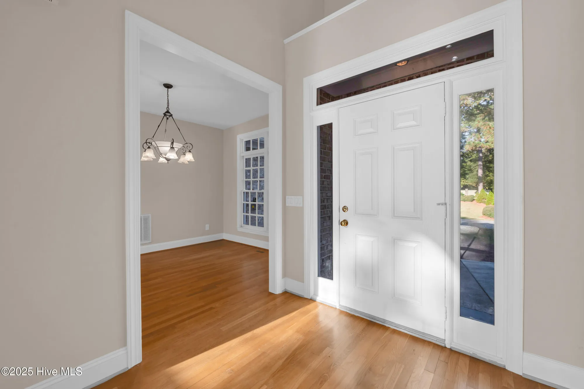 Property Slideshow image 5 of 49 | 912 wild dunes cir, Wilmington, NC, 28411