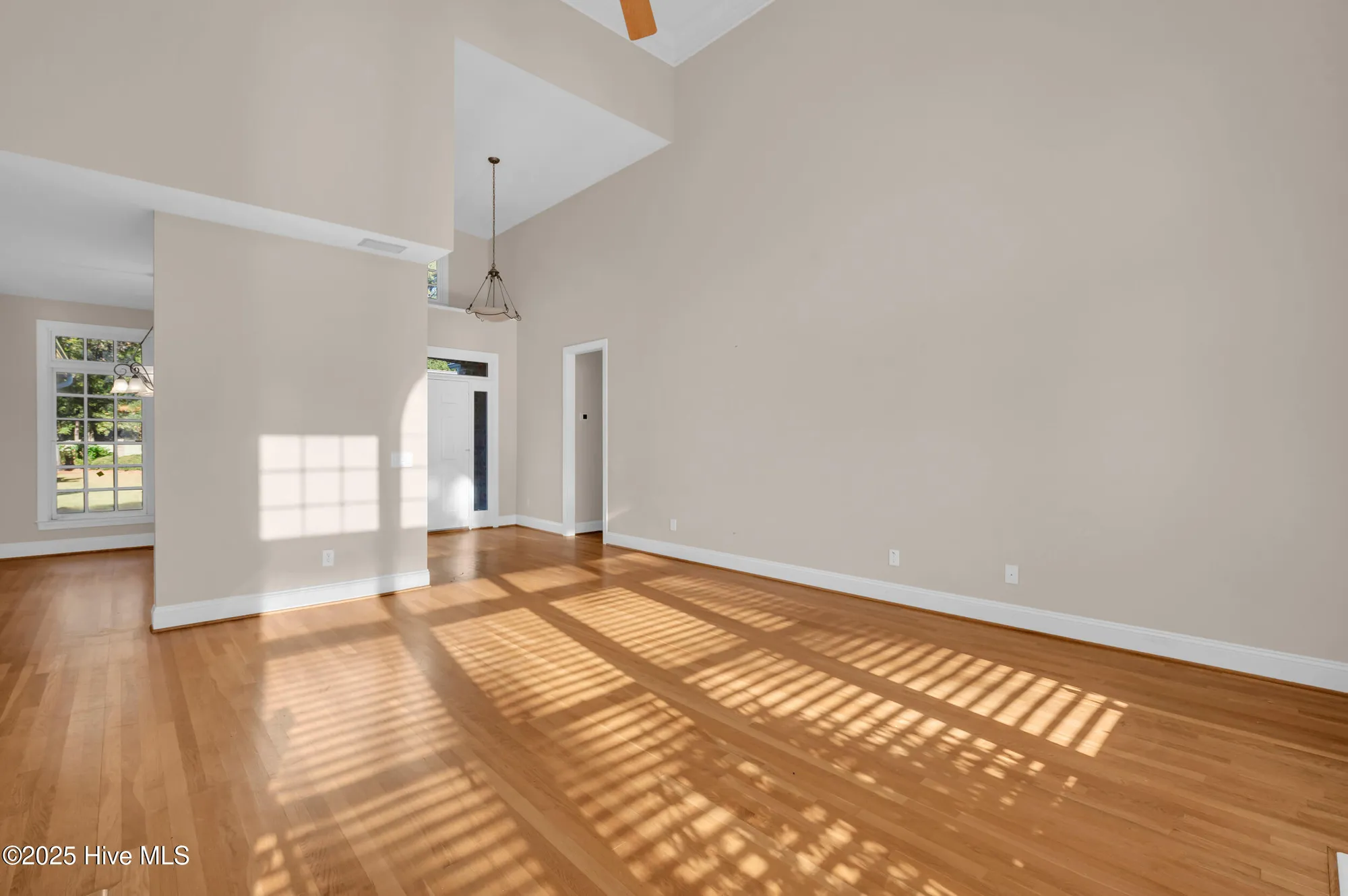 Property Slideshow image 8 of 49 | 912 wild dunes cir, Wilmington, NC, 28411