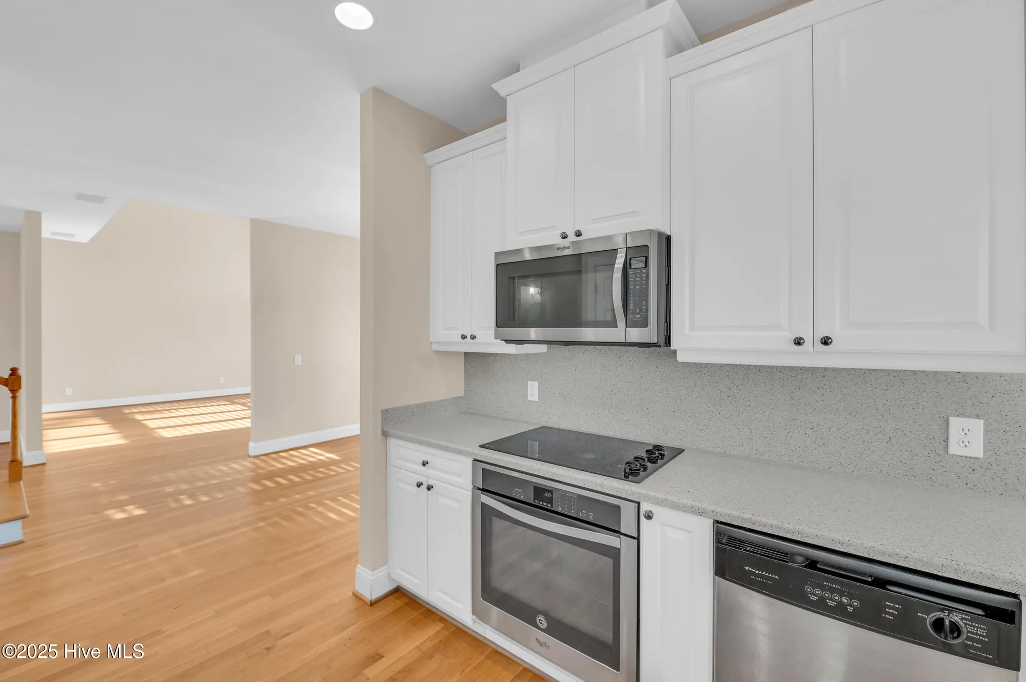 Property Slideshow image 13 of 49 | 912 wild dunes cir, Wilmington, NC, 28411