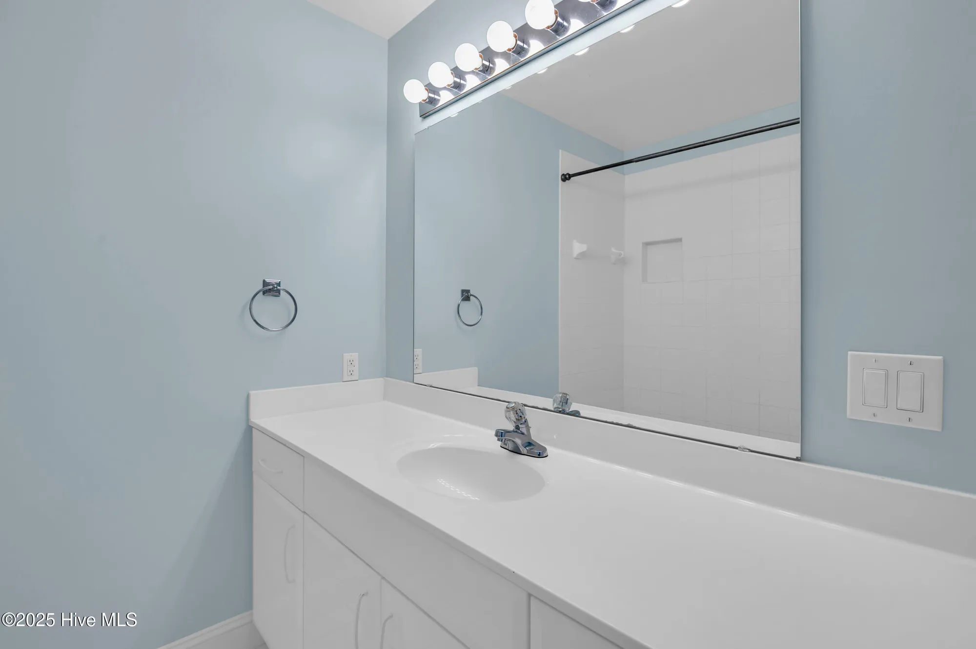 Property Slideshow image 26 of 49 | 912 wild dunes cir, Wilmington, NC, 28411