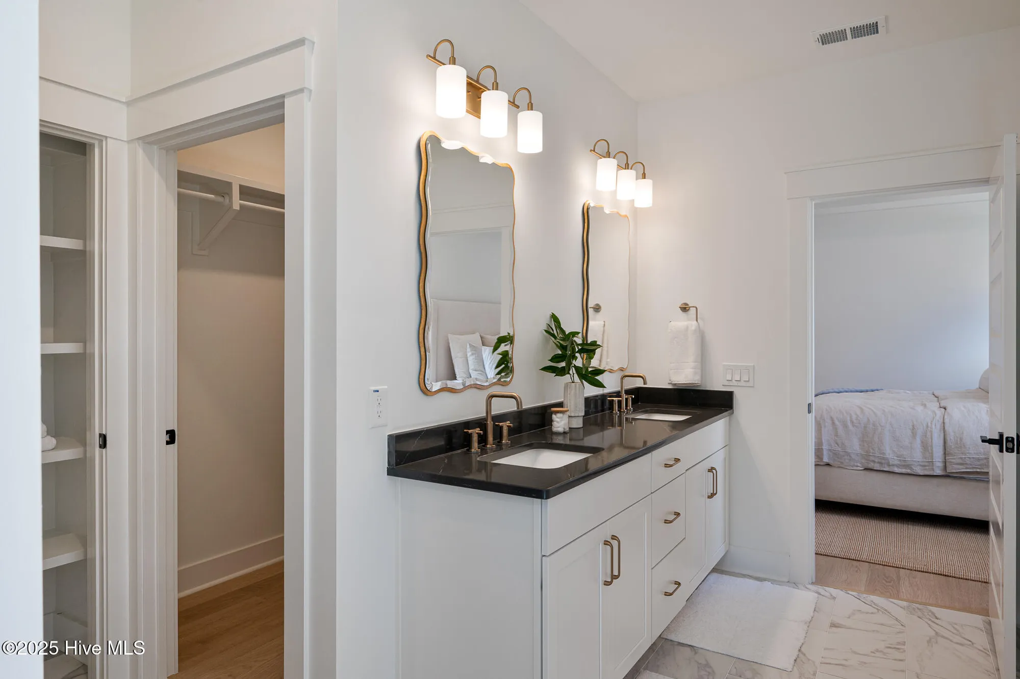 Property Slideshow image 27 of 41 | 385 crow creek dr, Calabash, NC, 28467