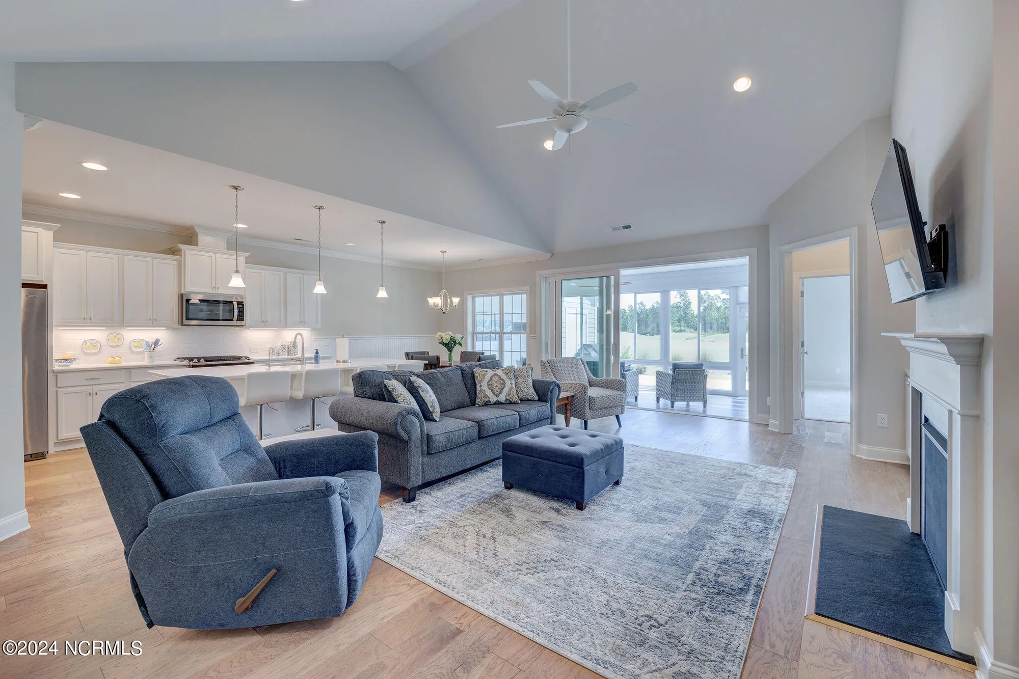 Property Slideshow image 6 of 39 | 8700 horse nettle dr ne # 1-b, Leland, NC, 28451