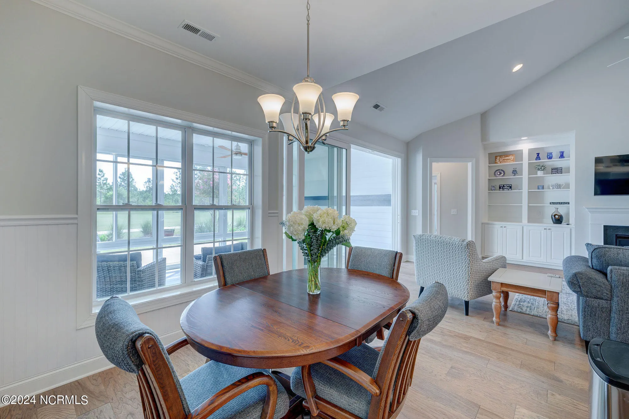 Property Slideshow image 13 of 39 | 8700 horse nettle dr ne # 1-b, Leland, NC, 28451