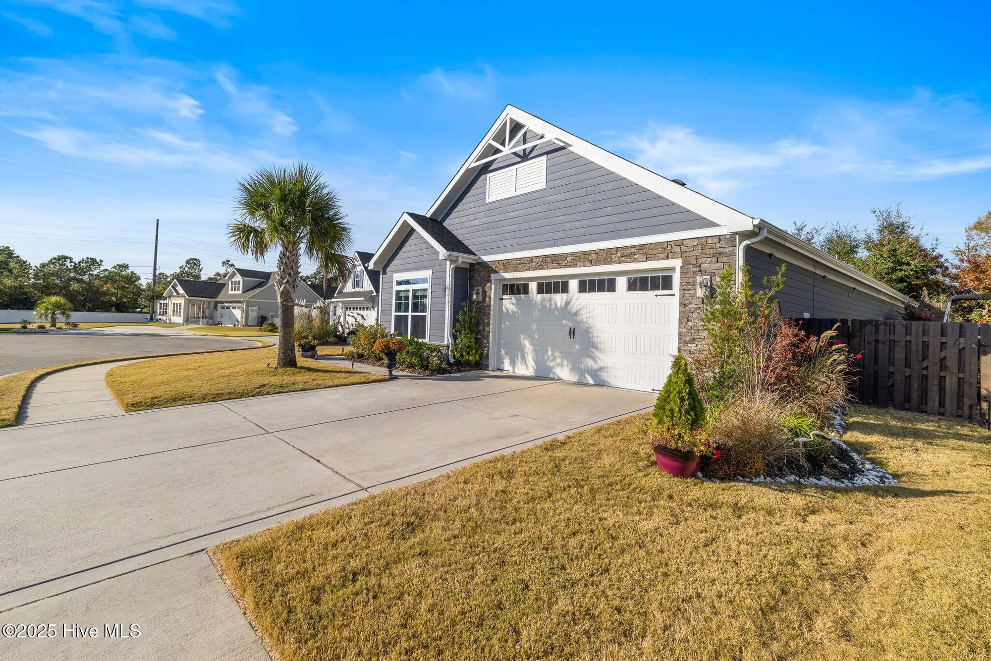 Property Slideshow image 4 of 56 | 123 bella port ln, Wilmington, NC, 28412