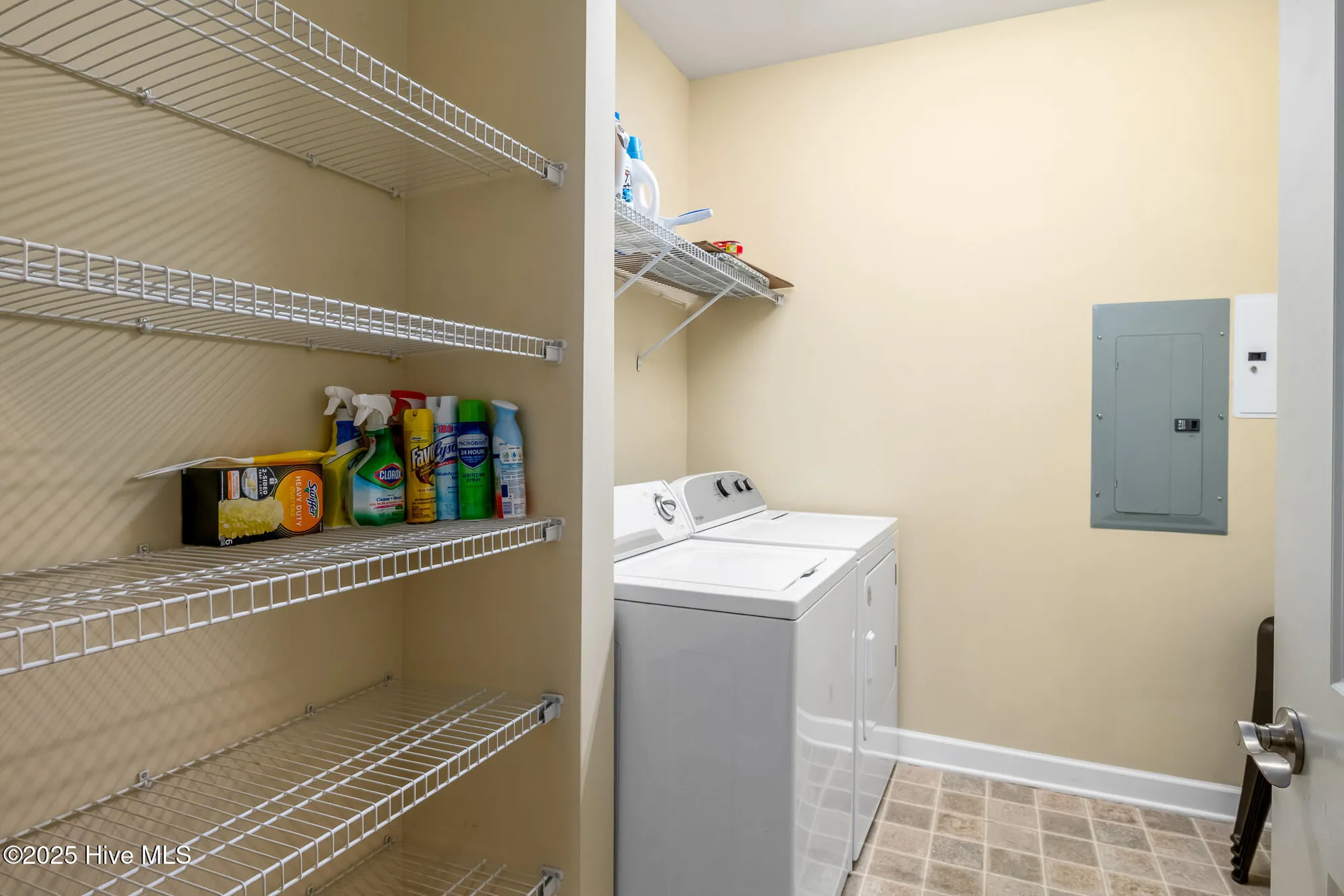 Property Slideshow image 7 of 47 | 395 s crow creek dr 1210, Calabash, NC, 28467