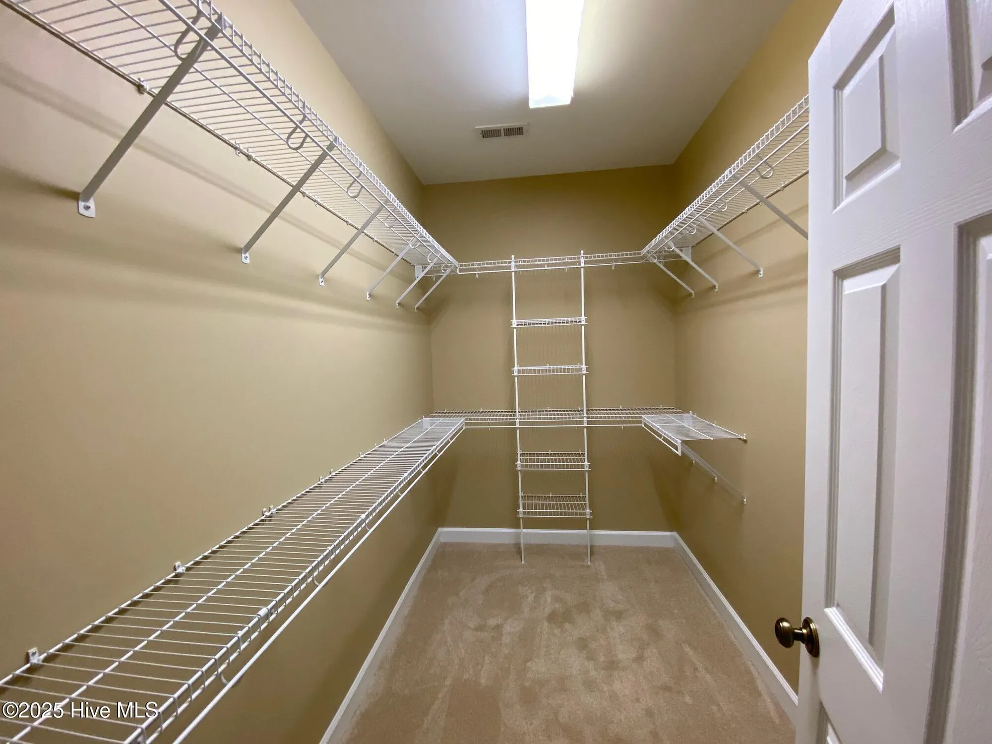 Property Slideshow image 8 of 14 | 136 mallard ln, Pinehurst, NC, 28374