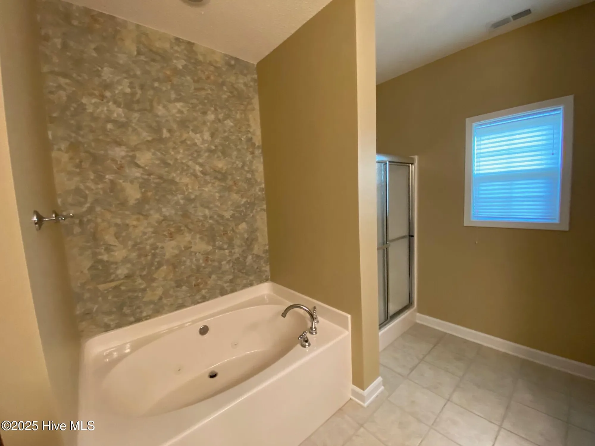 Property Slideshow image 10 of 14 | 136 mallard ln, Pinehurst, NC, 28374