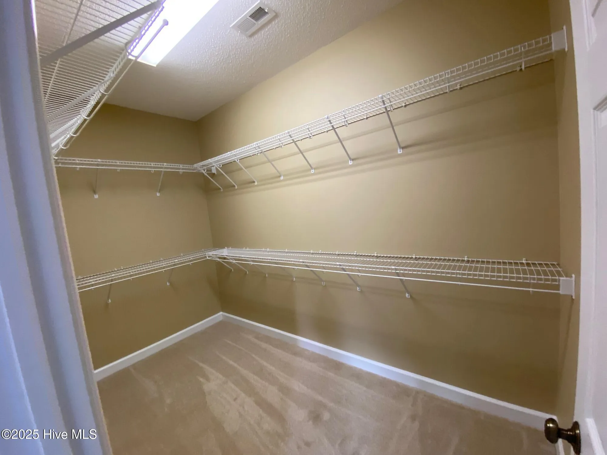 Property Slideshow image 13 of 14 | 136 mallard ln, Pinehurst, NC, 28374