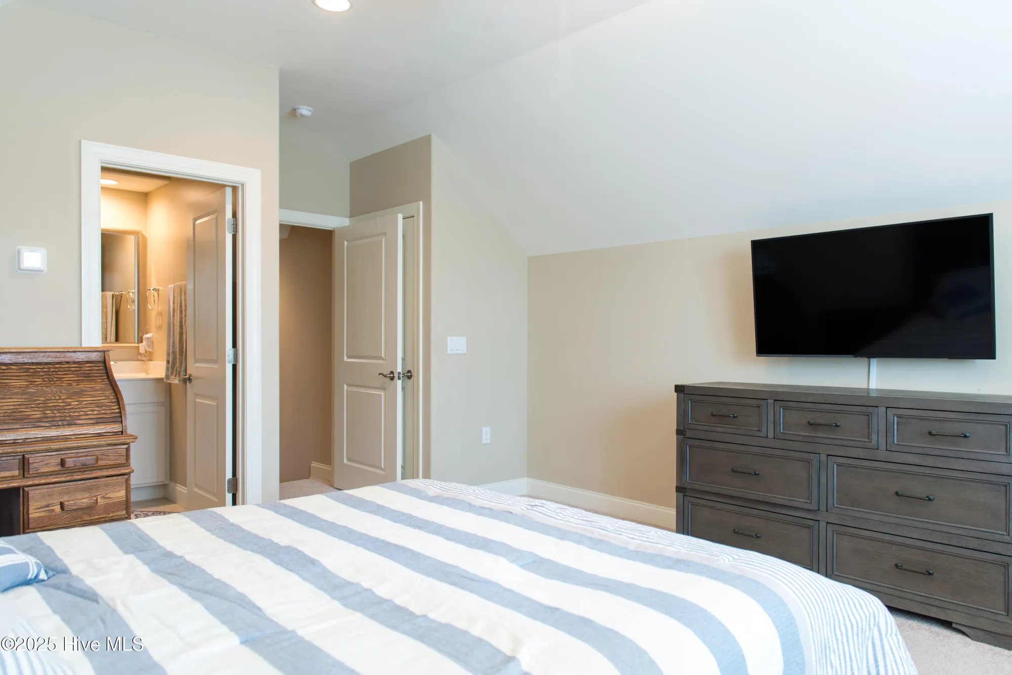 Property Slideshow image 40 of 75 | 2473 meridian rd, Leland, NC, 28451