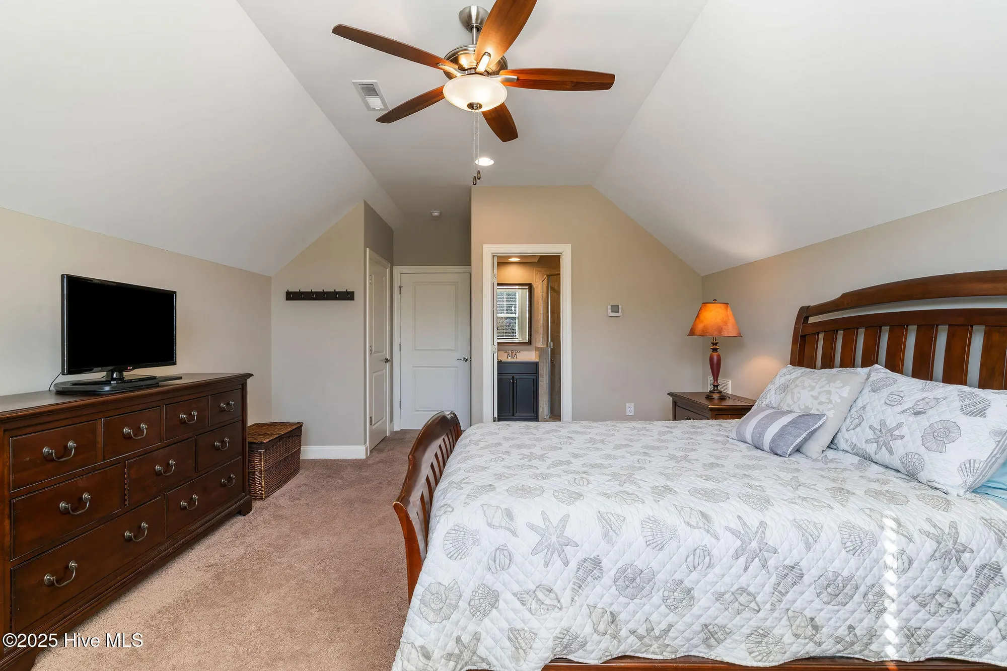 Property Slideshow image 46 of 79 | 2437 meridian rd, Leland, NC, 28451